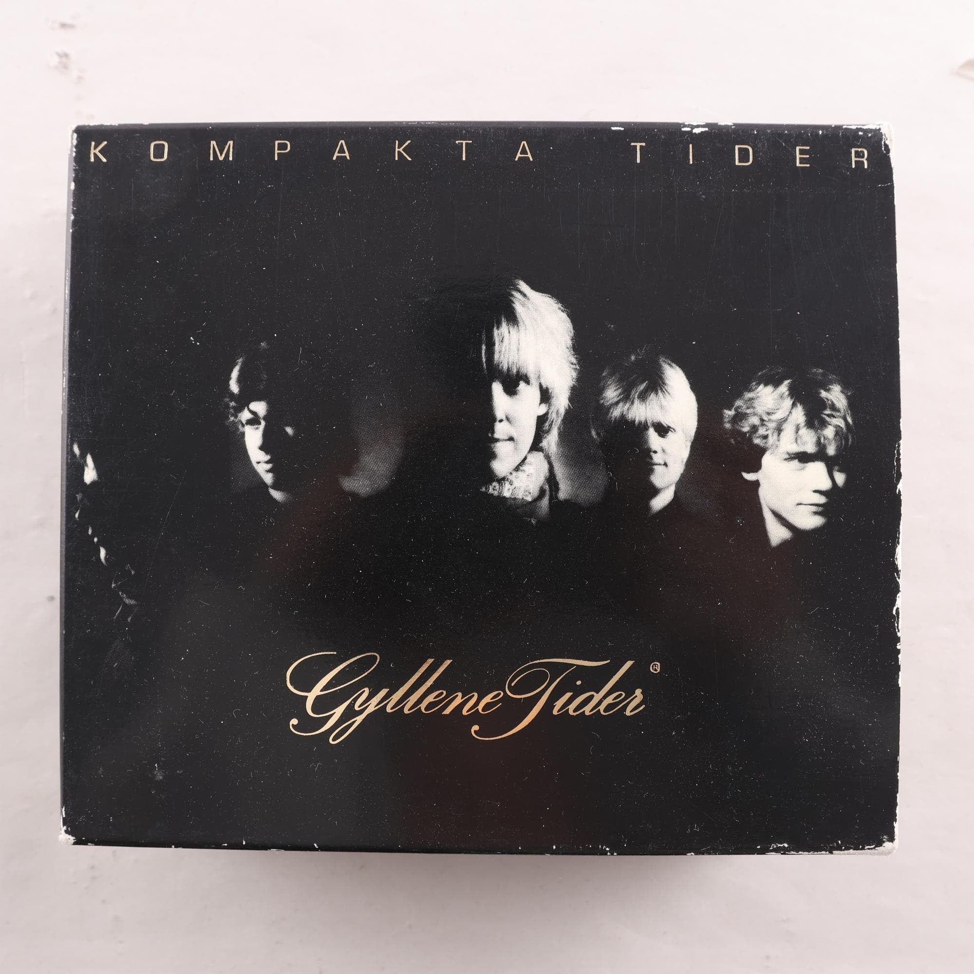 CD Gyllene Tider, Kompakta Tider