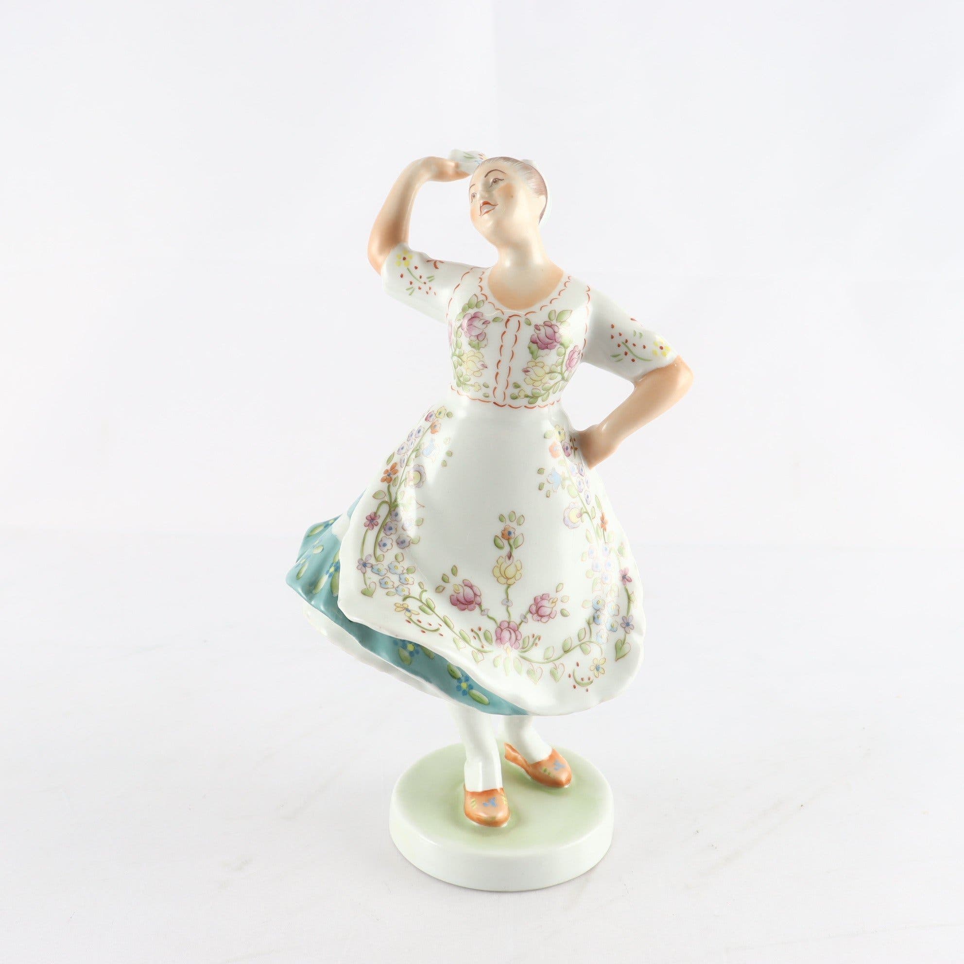 Figurin, porslin, Zsolnay, Ungern