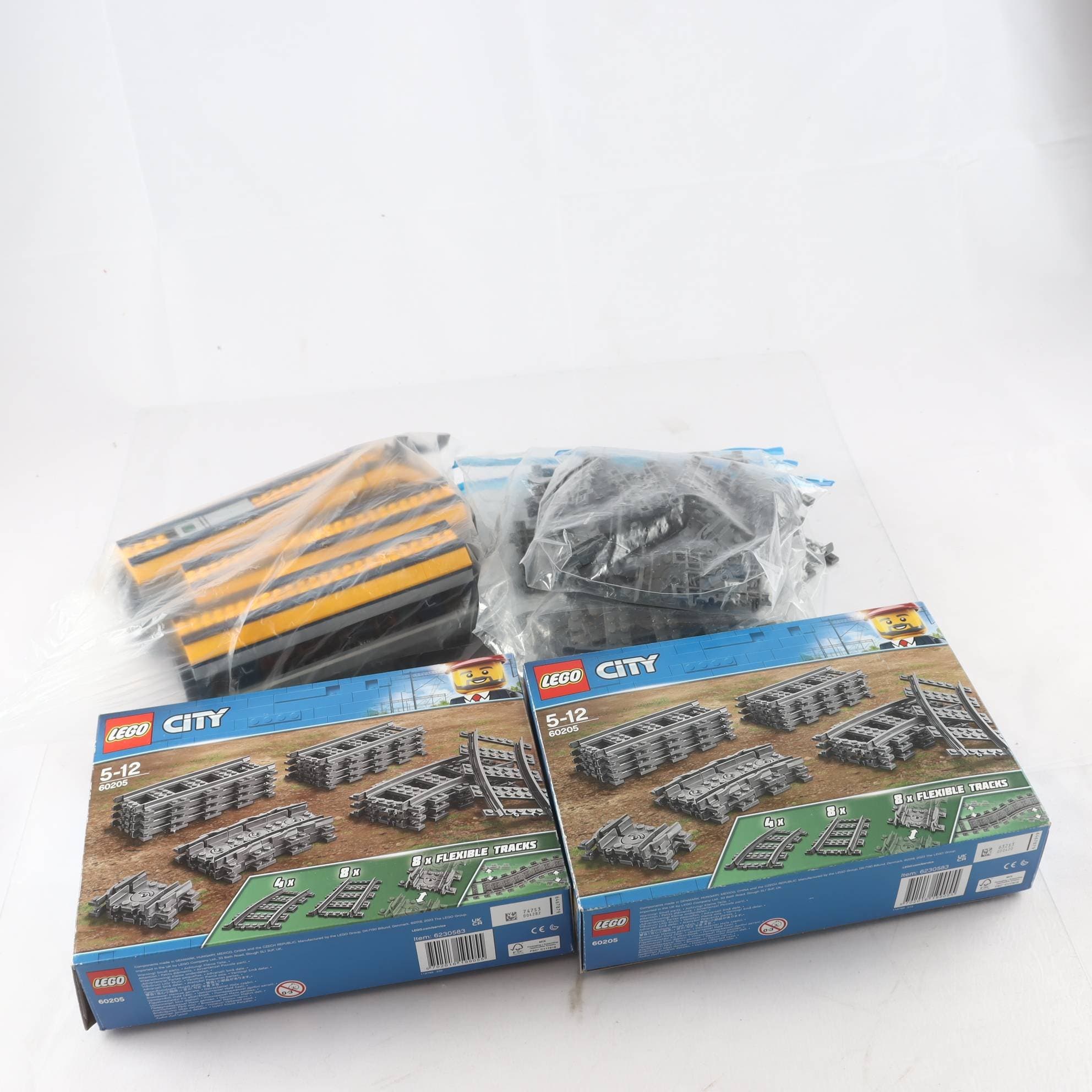 Lego, tågset. Samfraktas ej.