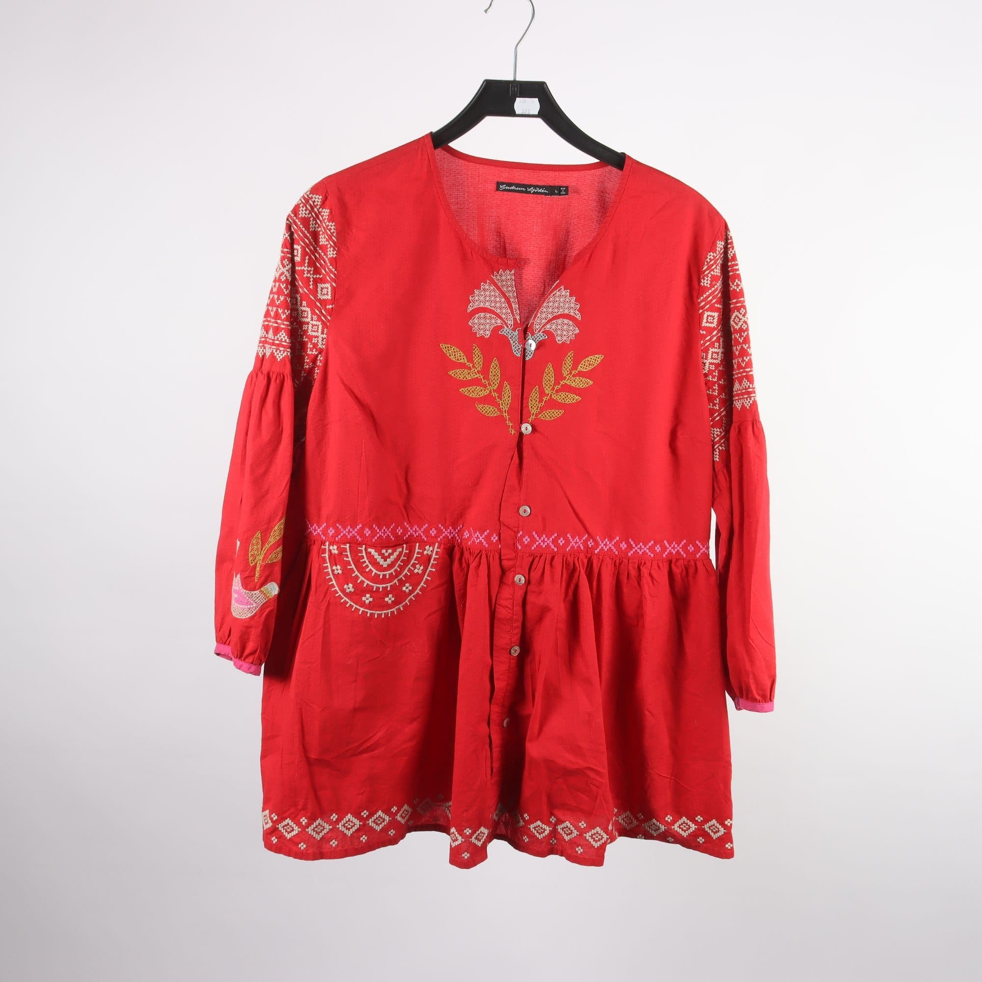 Blus, Gudrun Sjödén, röd, broderad, stl. L.