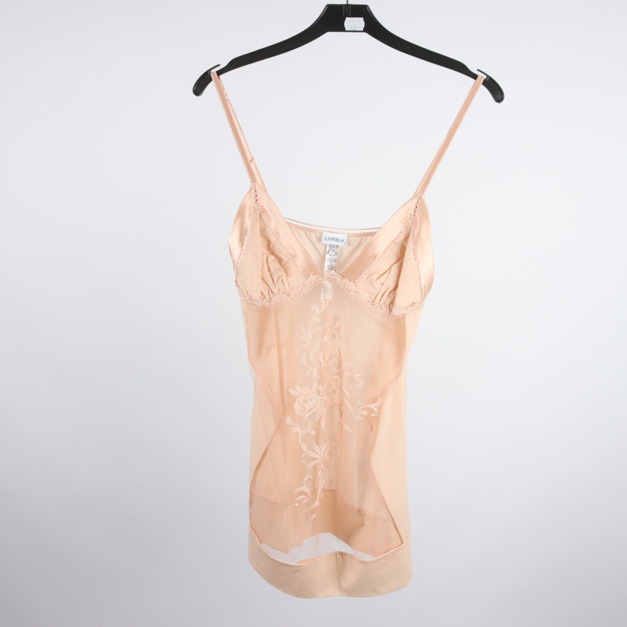Nattlinne, La Perla, beige, 8% silke, stl. ca. XS.
