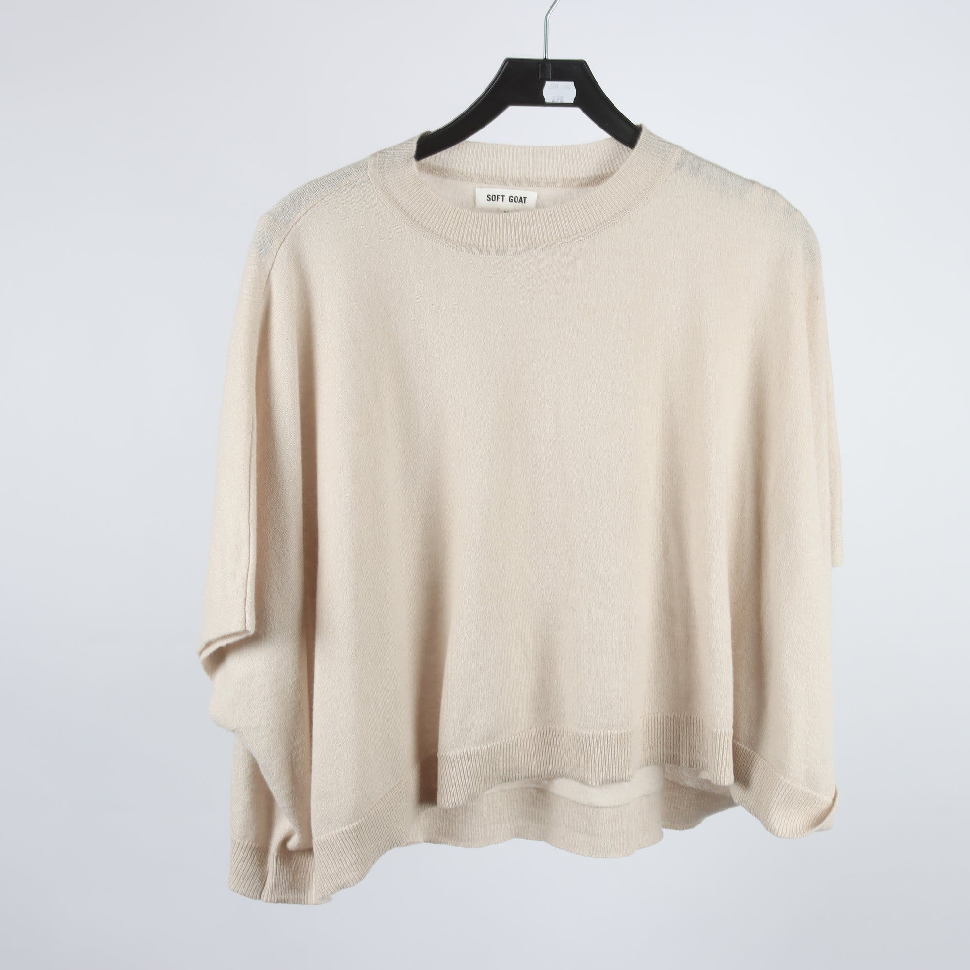 Ponch/tröja, Soft Goat, beige, 100% cashmere, stl. M.