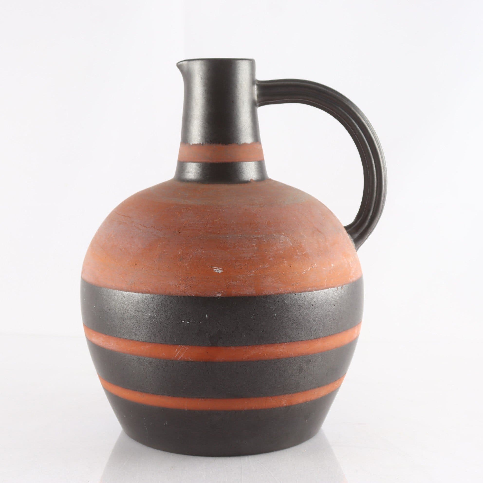 Kanna, terracotta, Jerk Werkmäster, Nittsjö Keramik, signerad. Samfraktas ej.