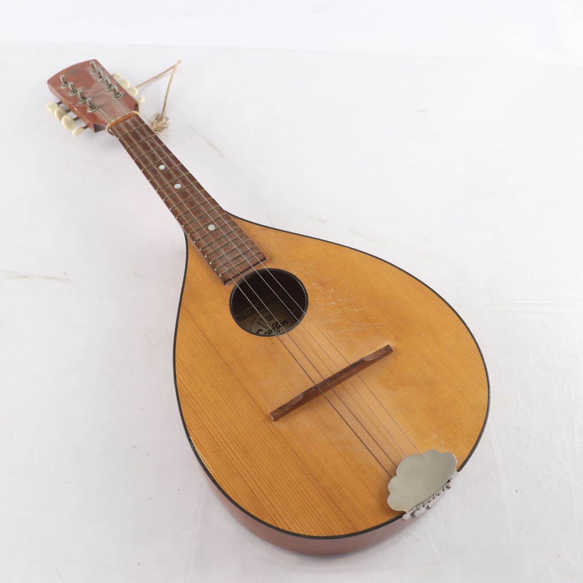 Mandolin, Crafton. Endast avhämtning.