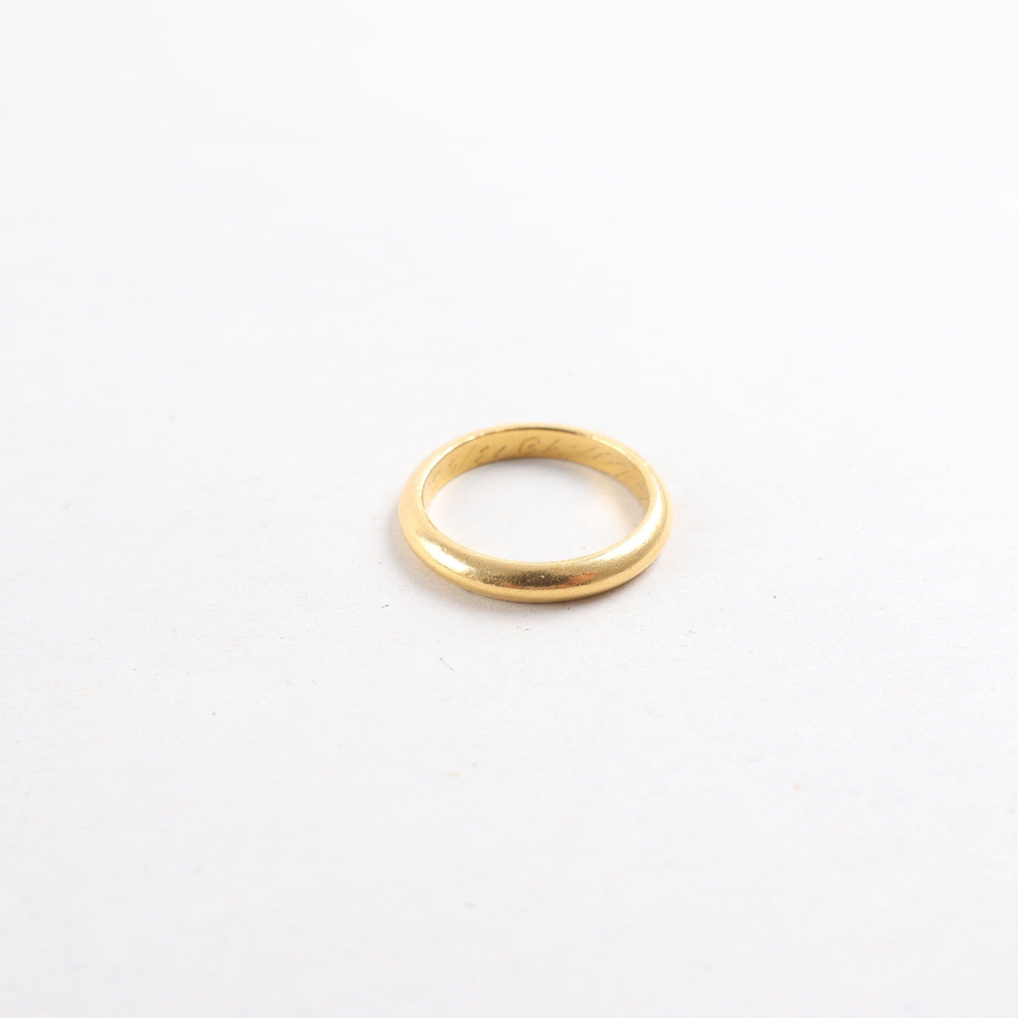 Ring, guld 23K, vikt: 4,9 g