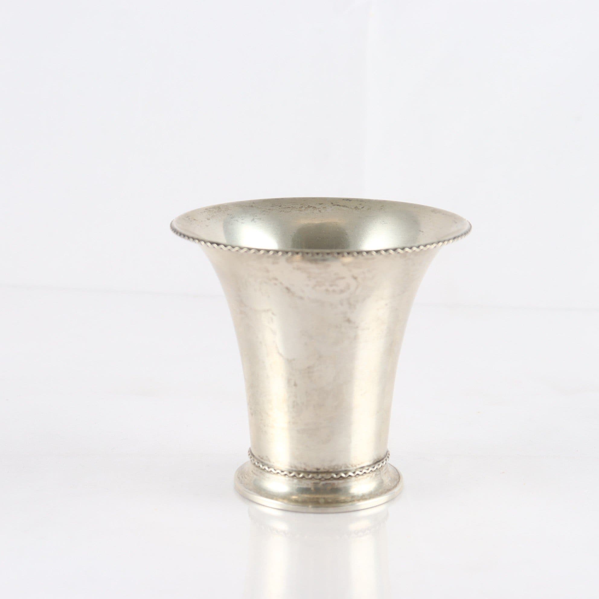 Pokal, silver, kattfot, MGAB, 1947