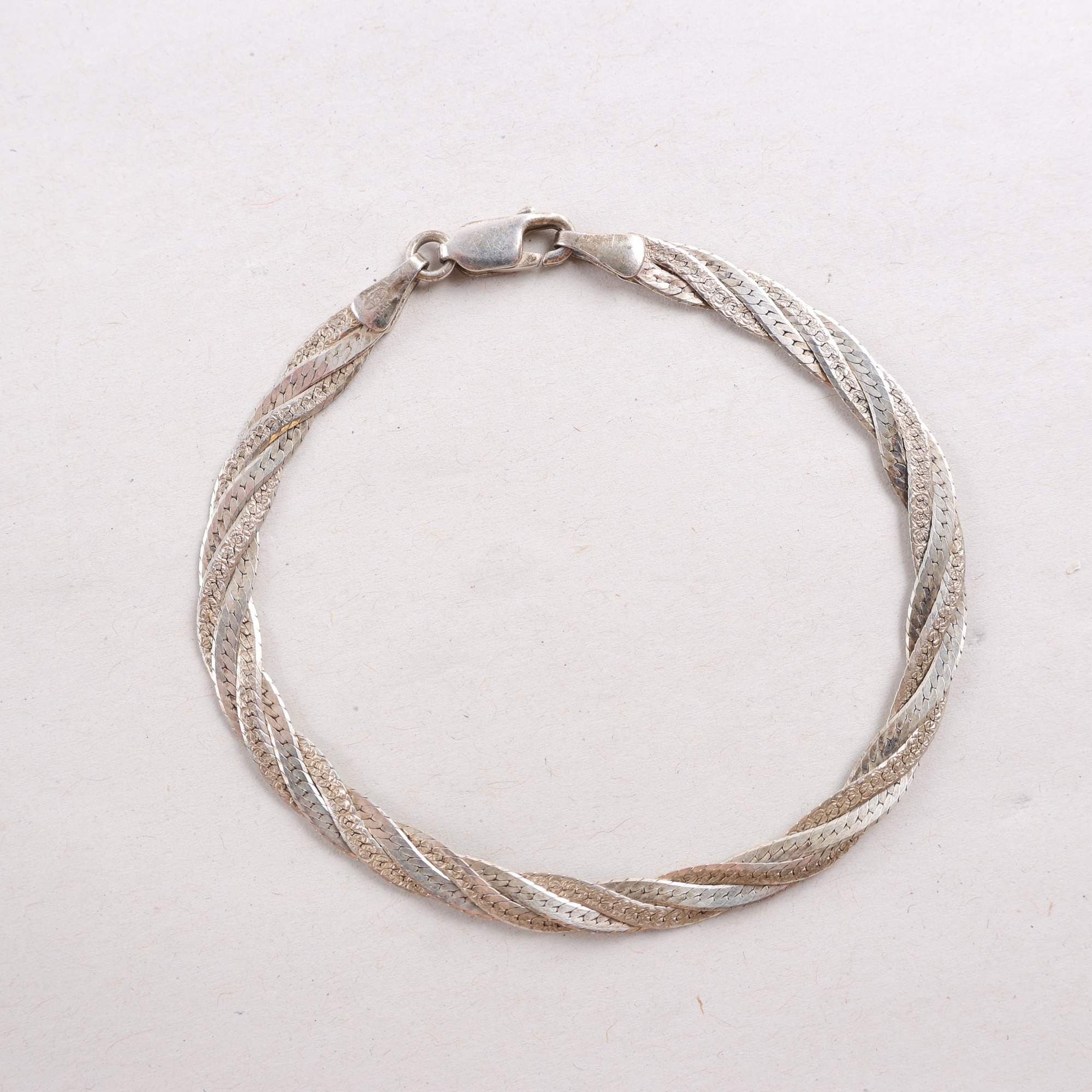 Armband, silver 925, tvinnat, vikt: 4,8 g
