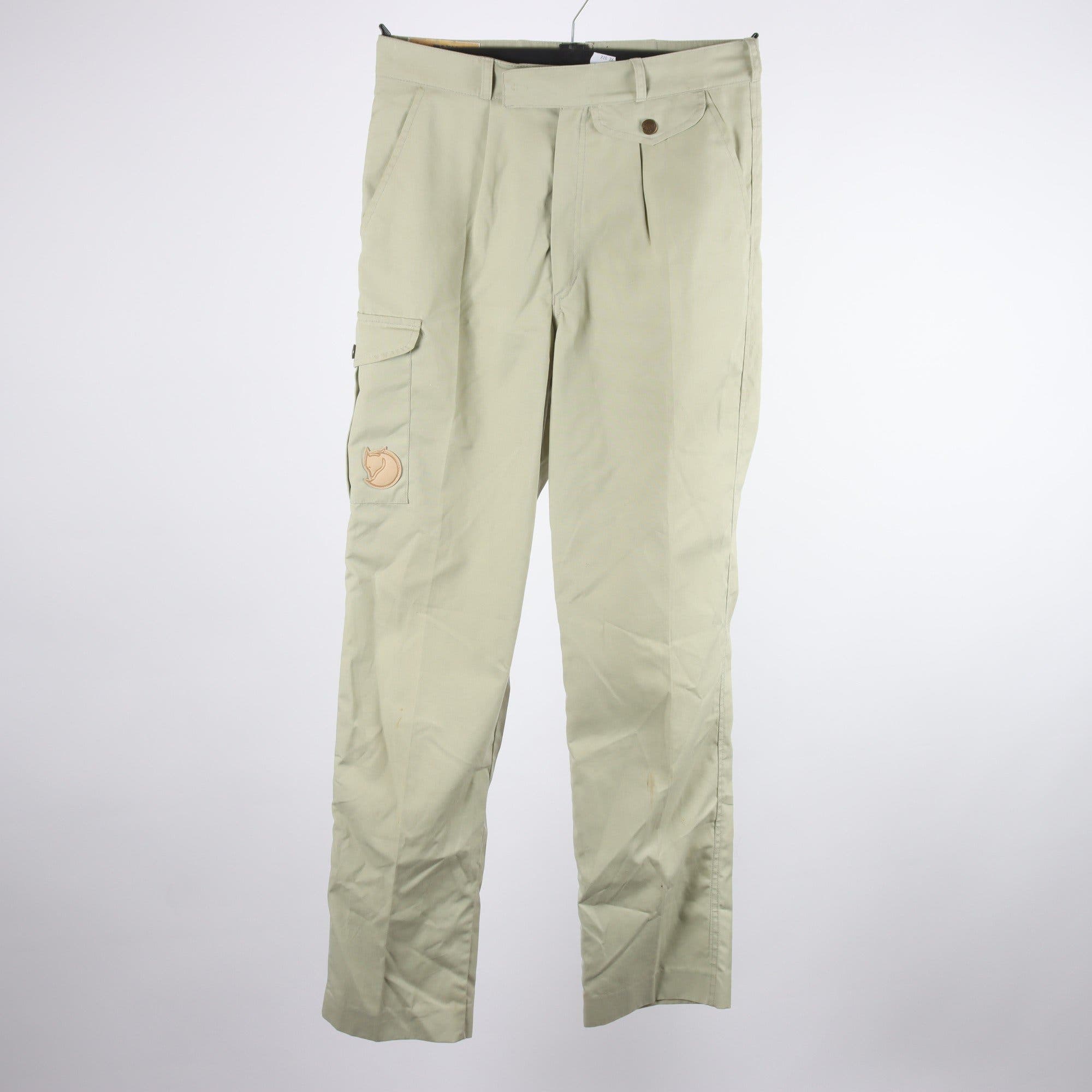 Fritidsbyxor, Fjällräven, khaki grön, stl 38