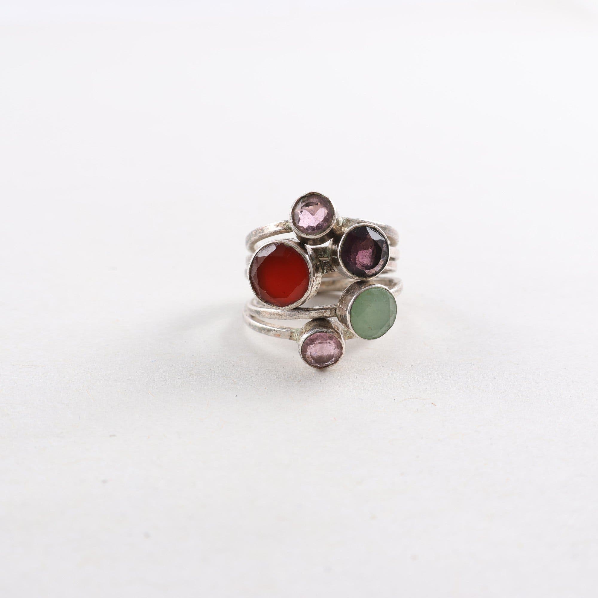 Ring, silver, färgade stenar, 5-delad, brv: 7,5 g