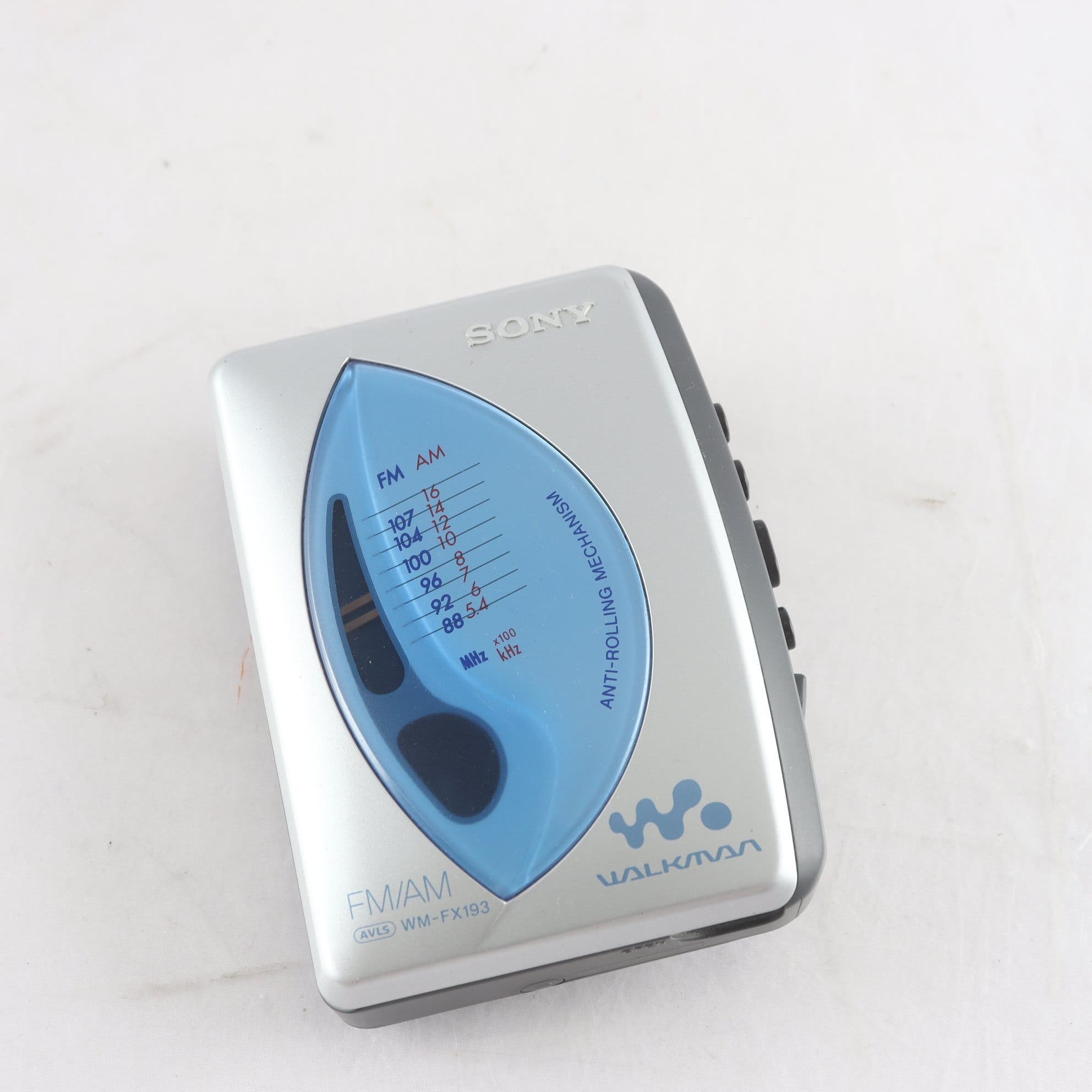 Kassettbandspelare, Sony Walkman, WM – FX193. Defekt