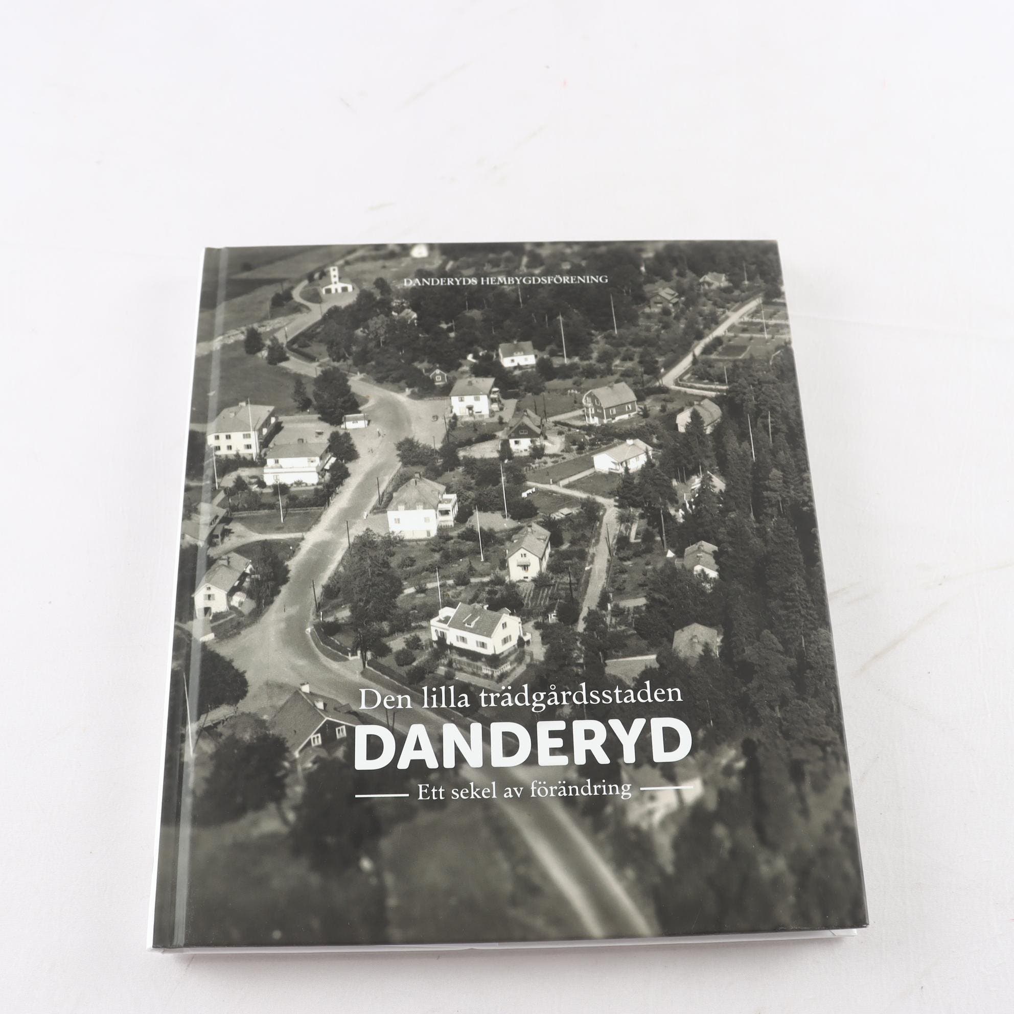Den lilla trädgårdsstaden Danderyd, Ett sekel av förändring