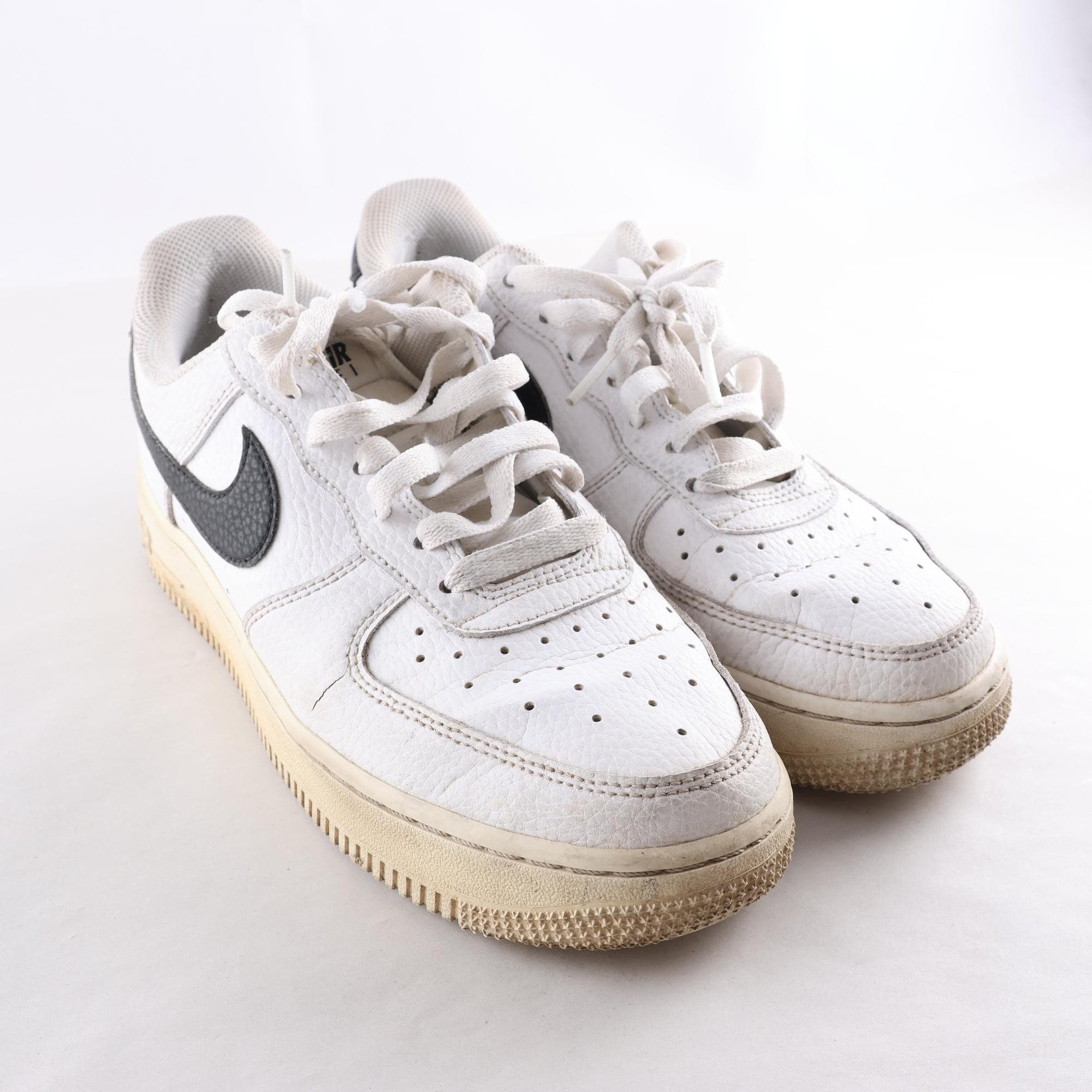 Sneakers, Nike Air Force 1, stl. 39