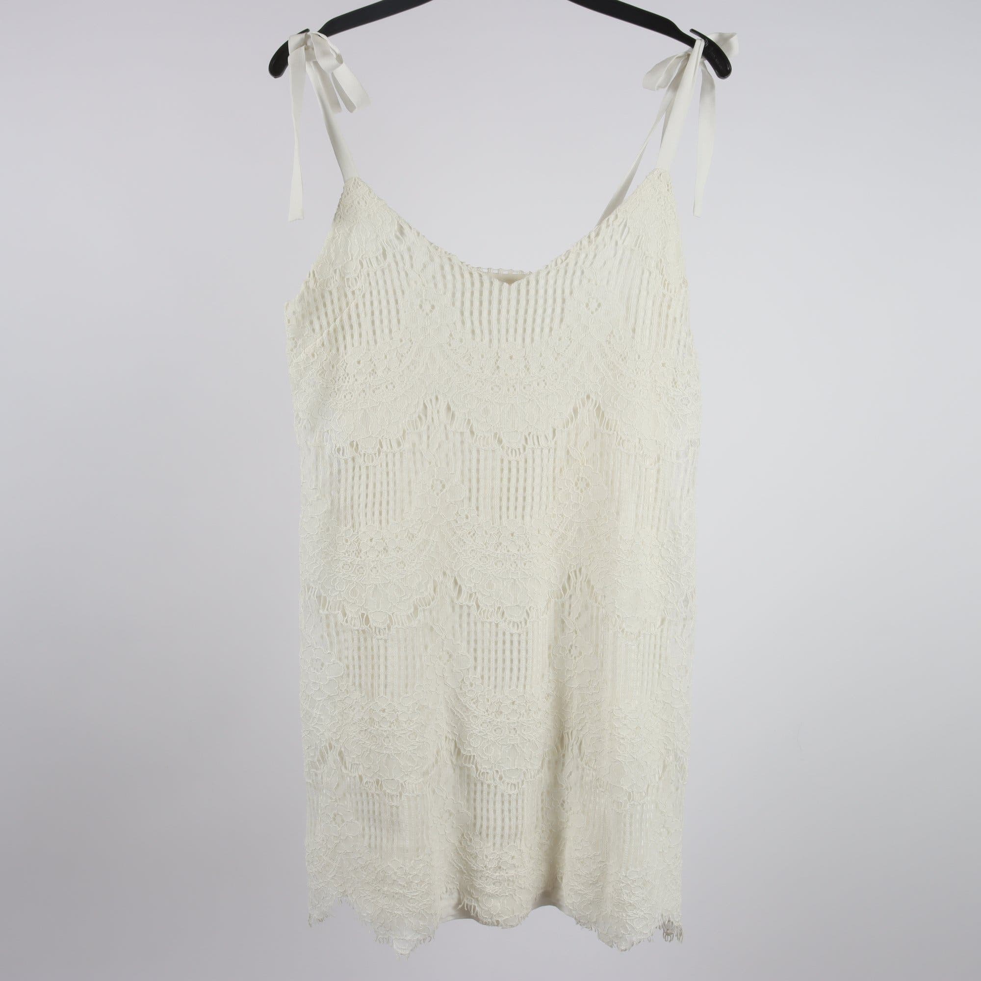 Klänning, Ida Sjöstedt, vit, stl. ca. XS.