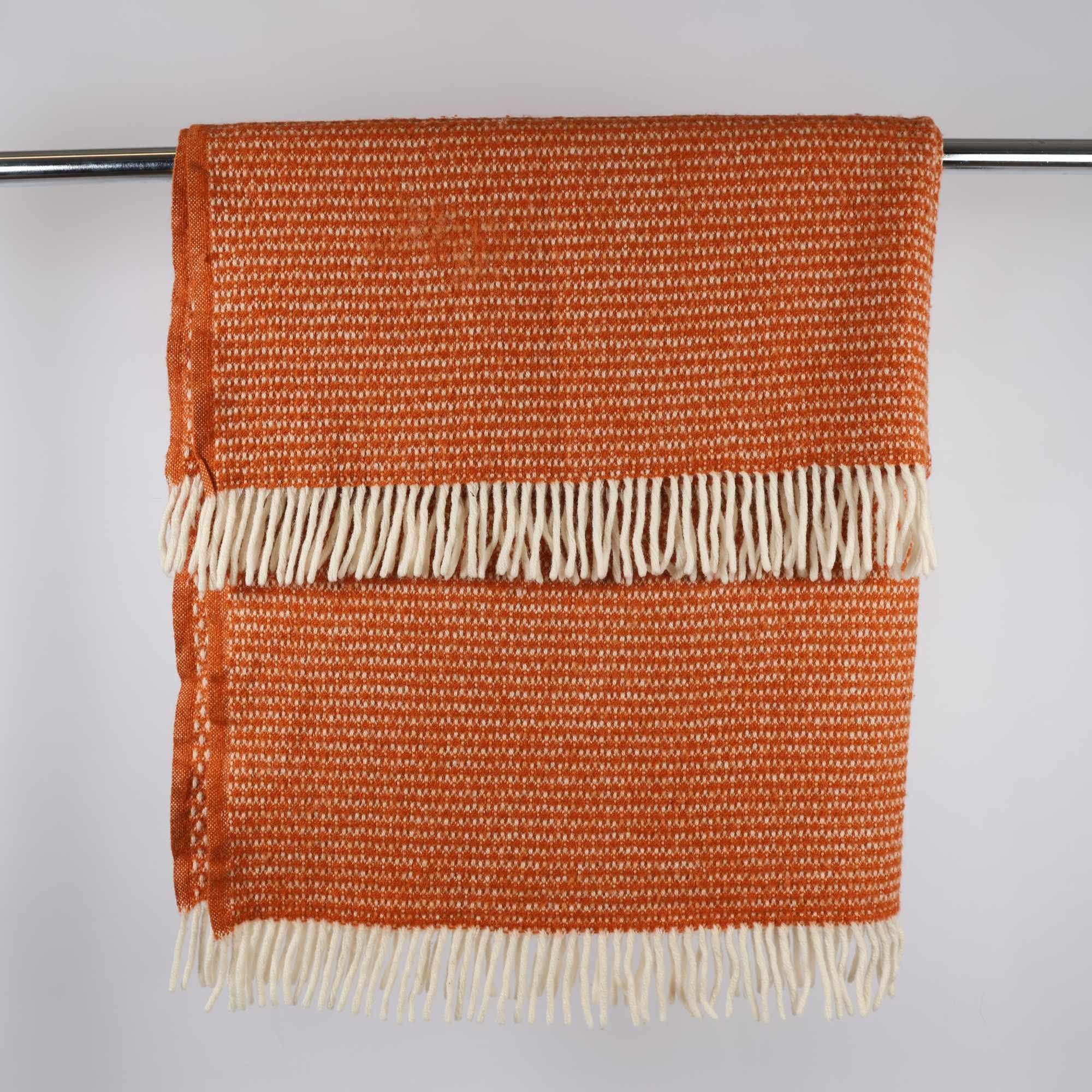 Filt, Klippan, orange, 100% lammull.