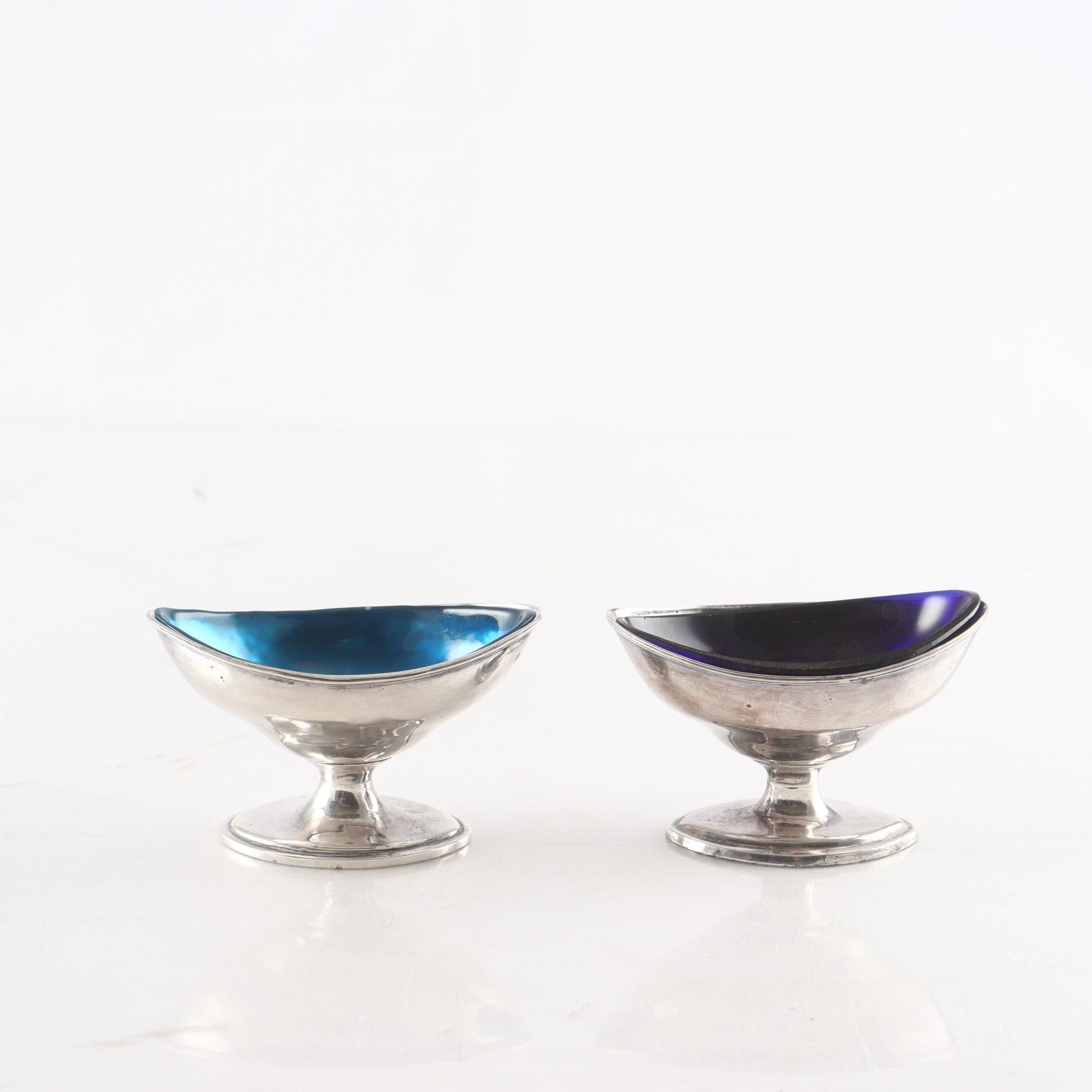 Skålar m. glasinlägg, silver