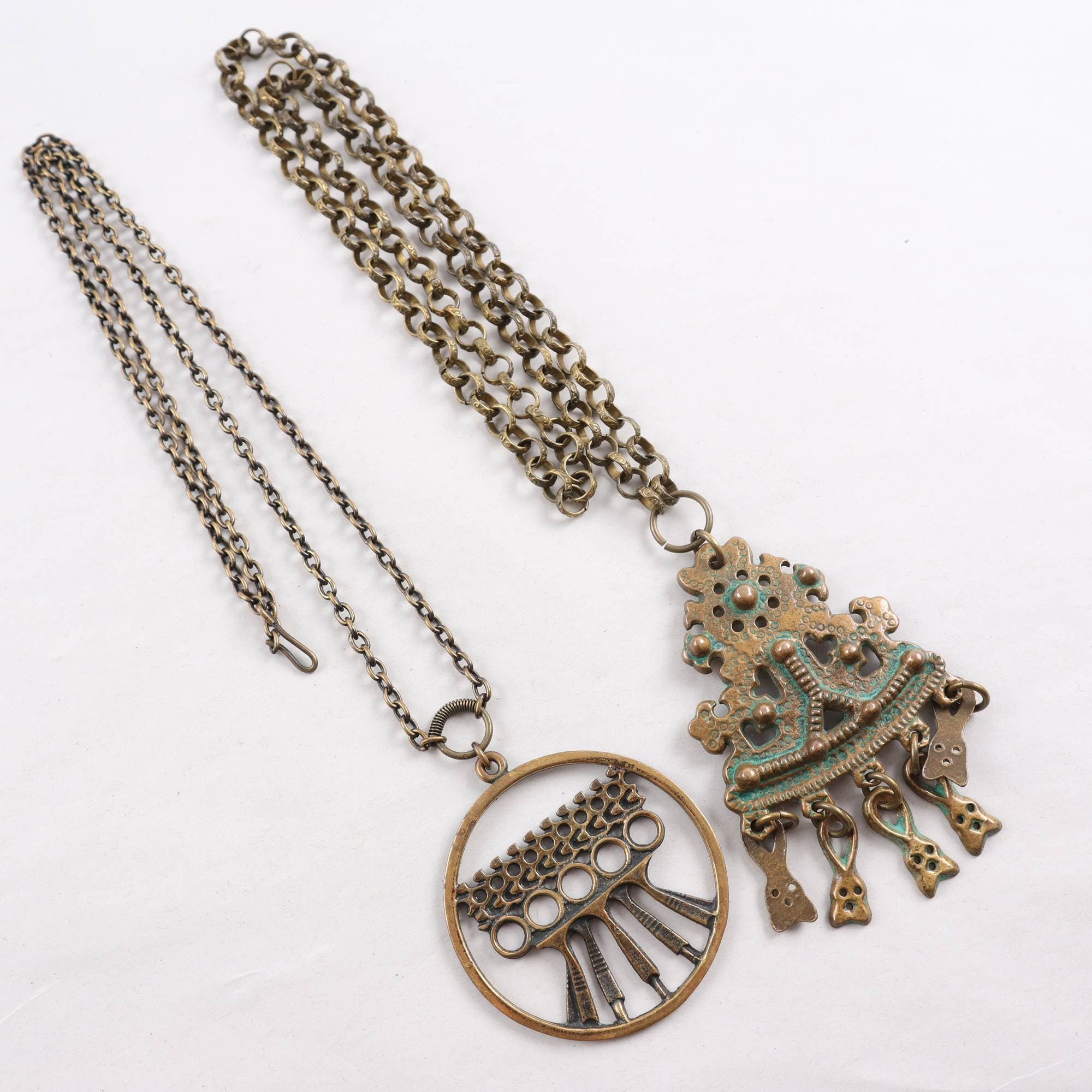 Halsband, brons, Karkun Riipus, Pentti Sarpaneva
