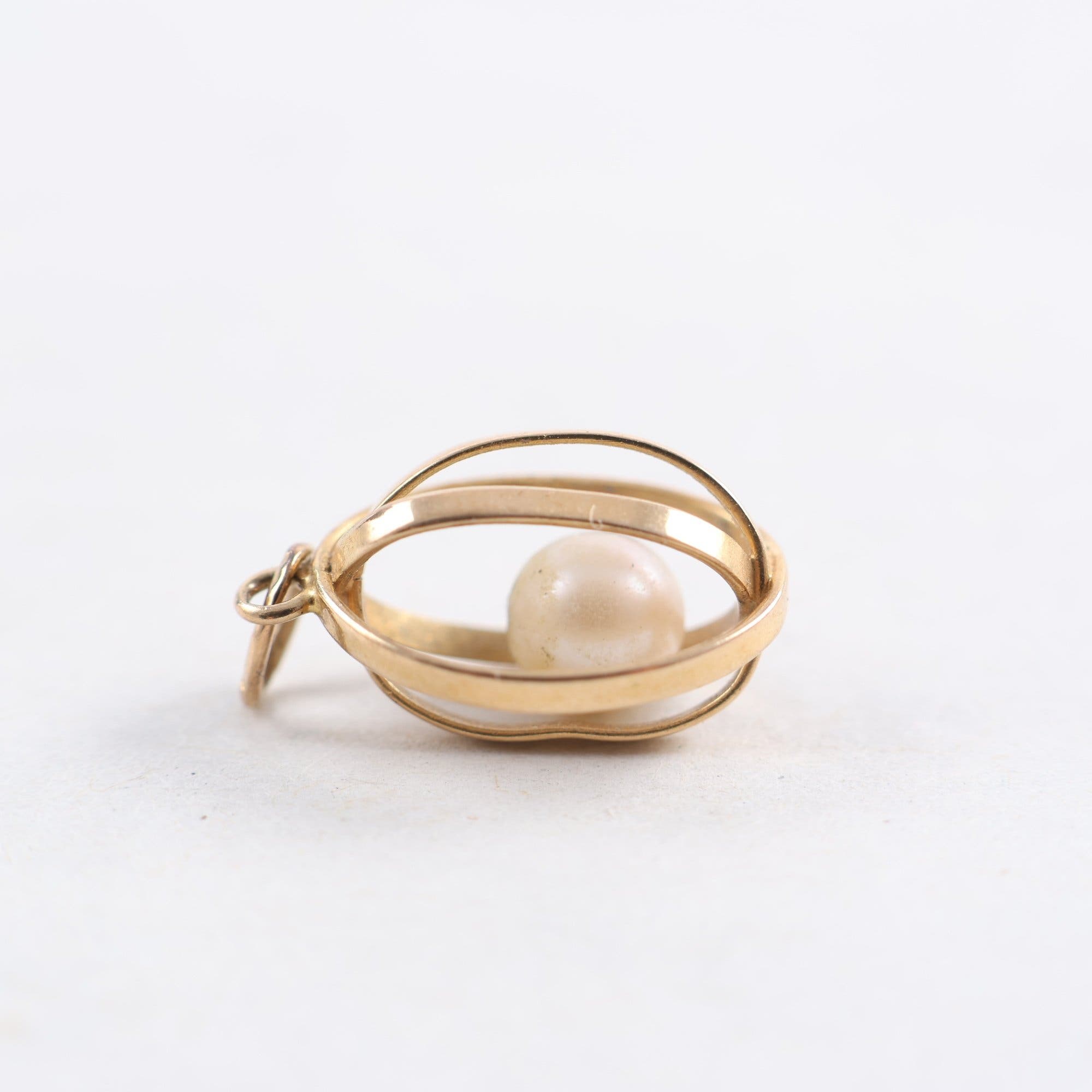 Hänge, guld 18k, pärla, brv: 1.2g