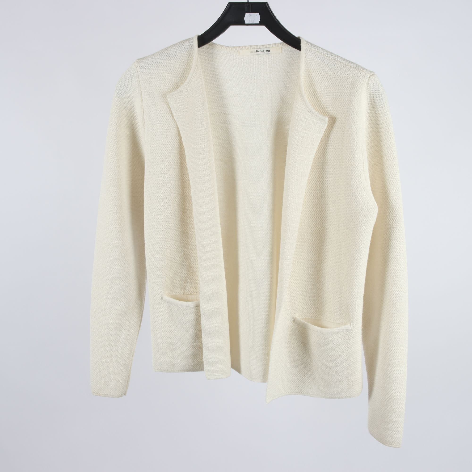 Kofta, Sibin Linnebjerg, offwhite, ullmix, stl. XS.