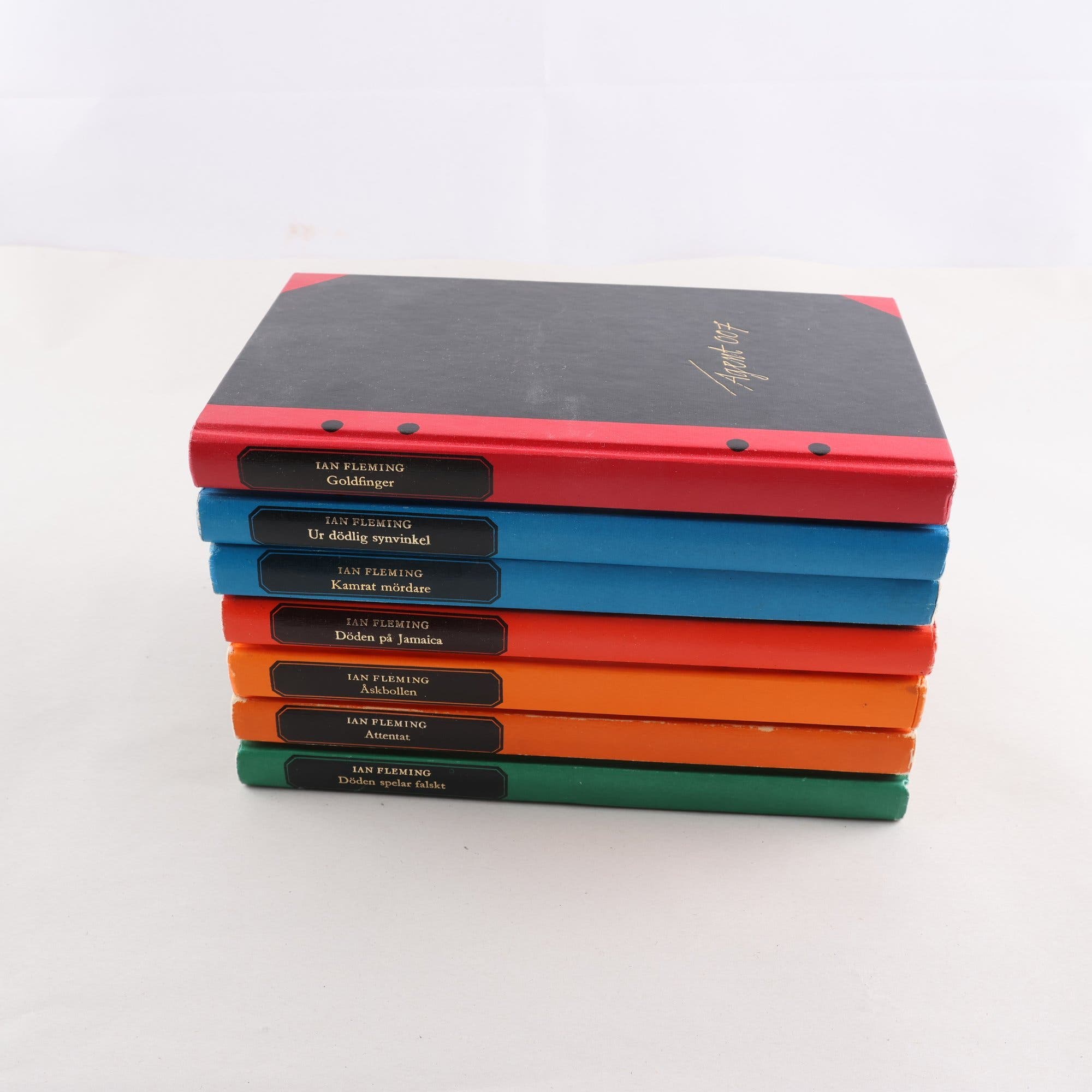 Ian Fleming, James Bond Agent 007, bokpaket med 7 volymer
