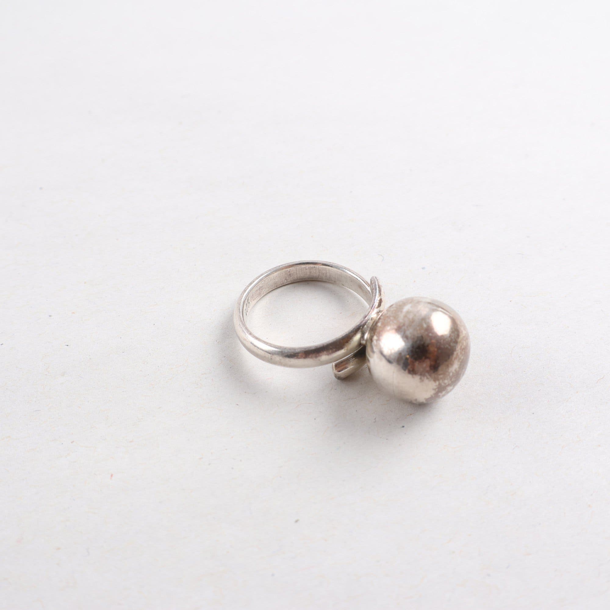 Ring med kula, Silver 925, metall
