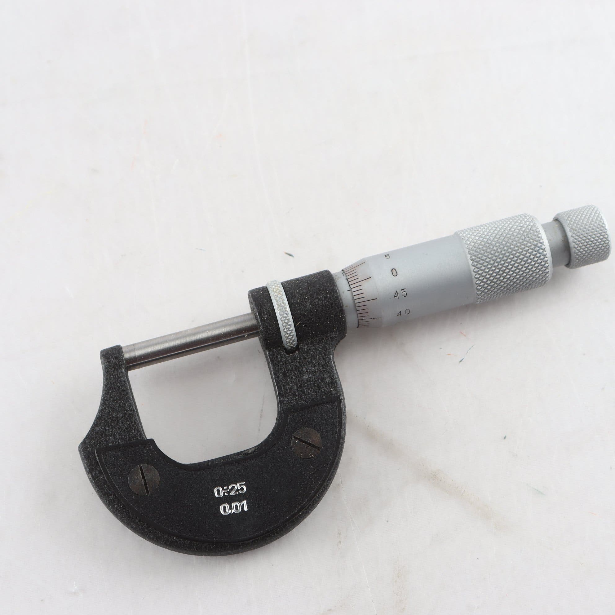 Micrometer, Luna 7320