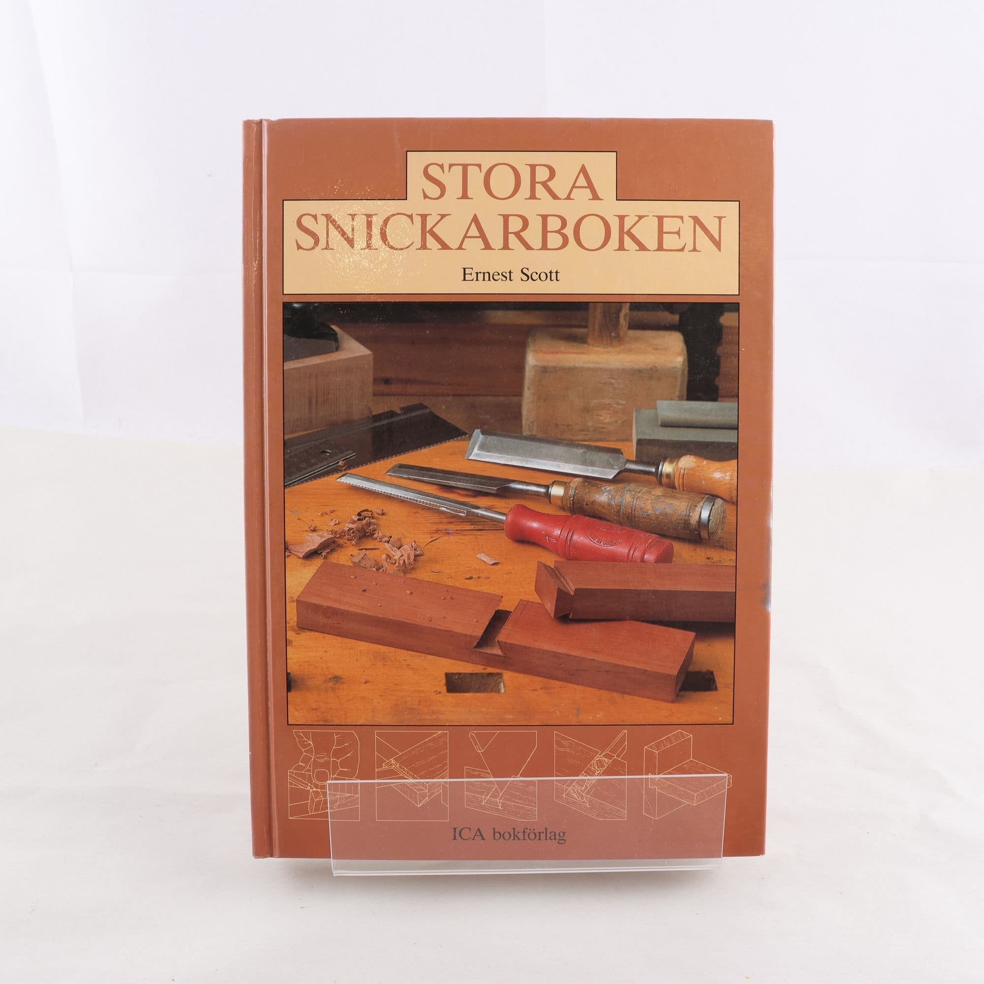 Ernest Scott, Stora snickarboken