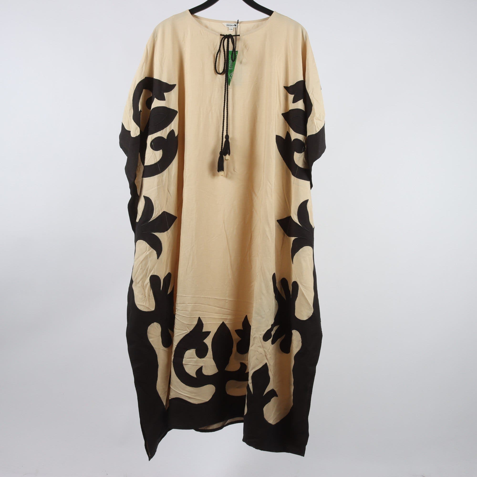Kaftan Garbo, Indiska,beige, svart, stl. L/XL