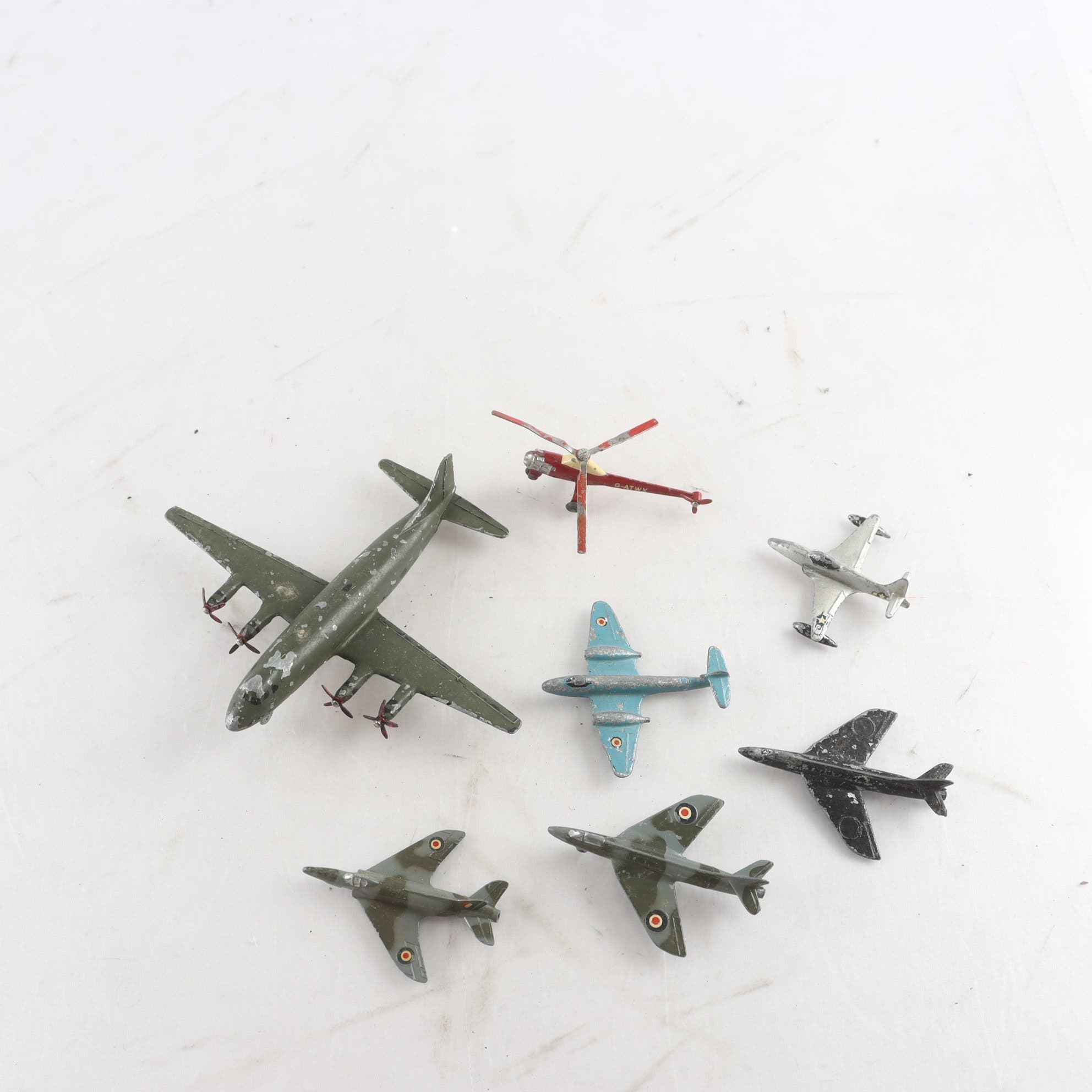Flygplan, dinky toys, blandat.