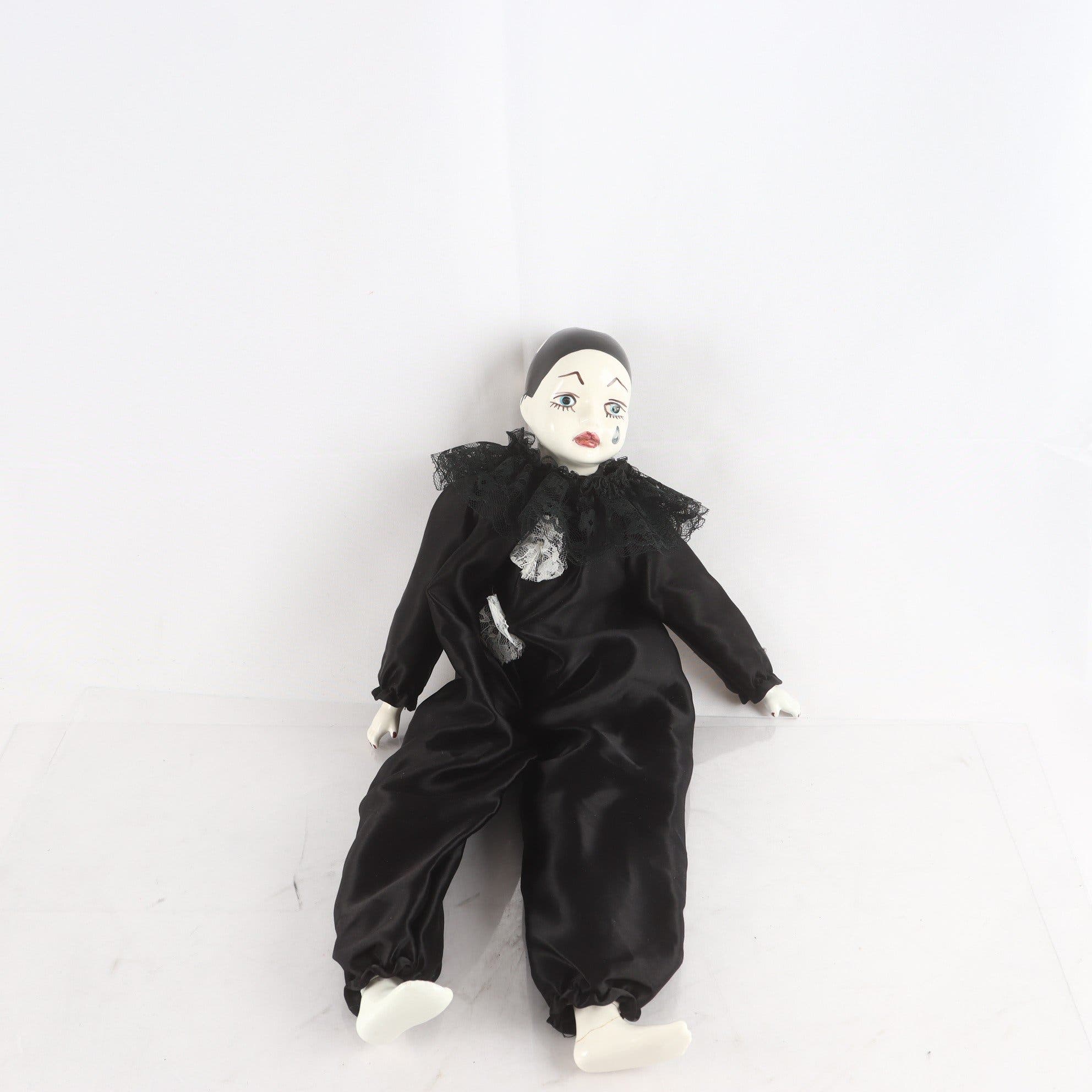 Docka, La pierrot.