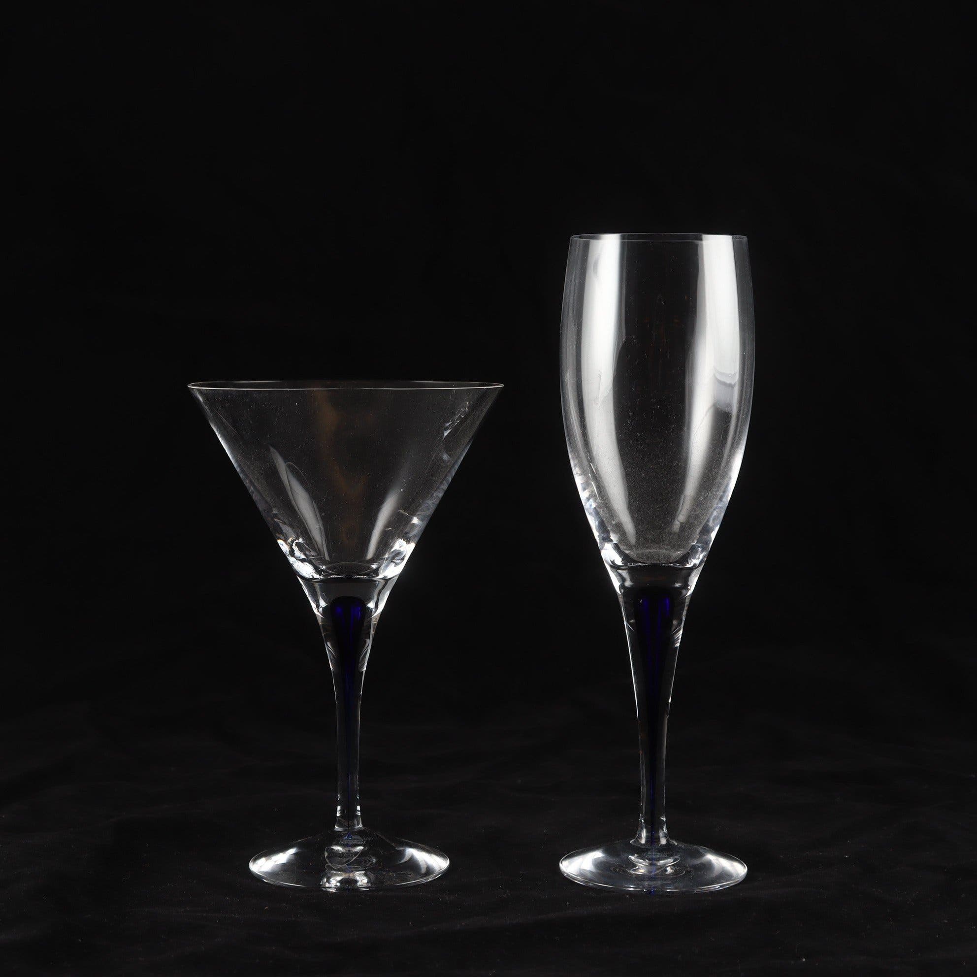 Martiniglas och vitvinsglas, Intermezzo, Orrefors, Samfraktas ej