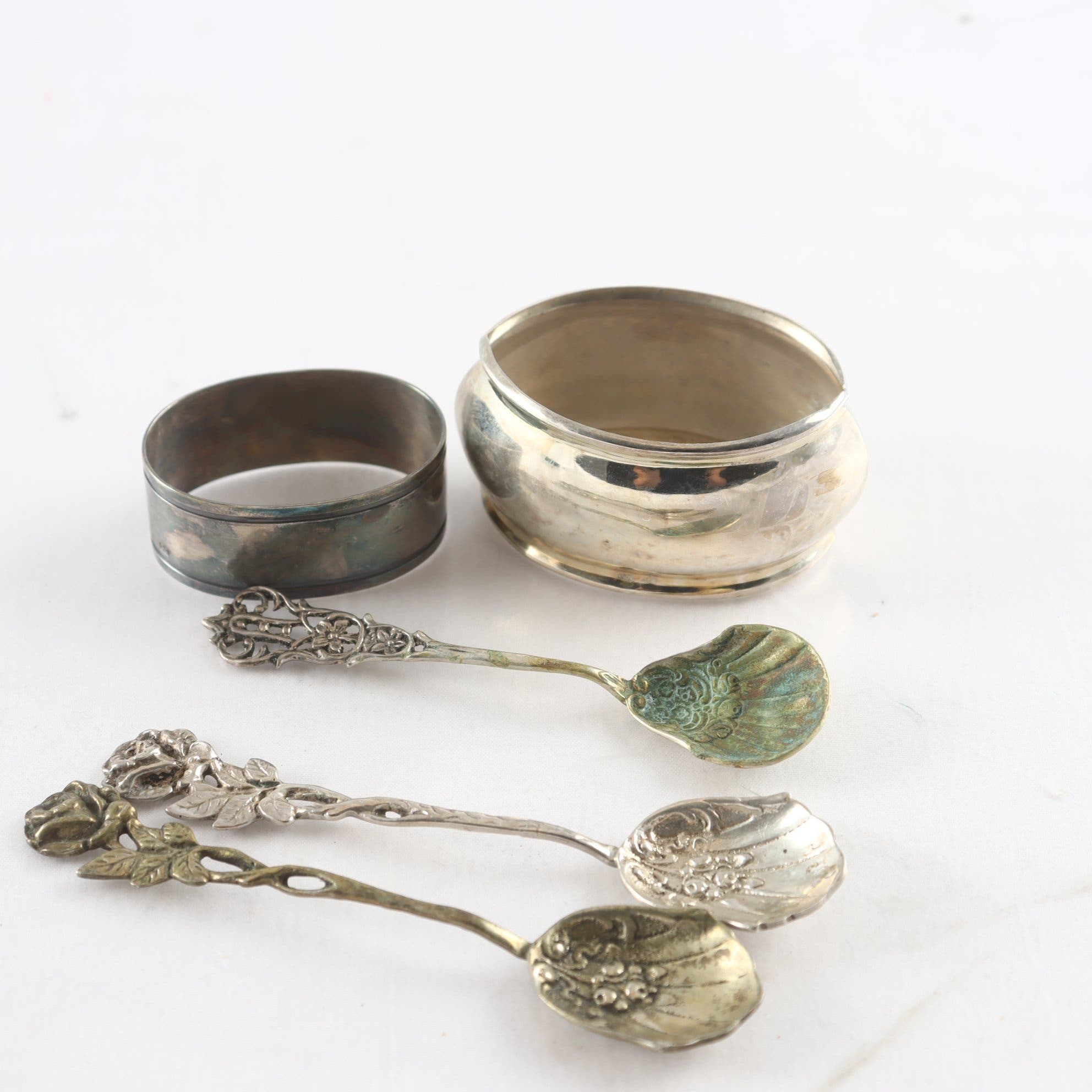 Servettringar, silver, 800 och GAB, Stockholm, sockerskedar, silver, GEWE