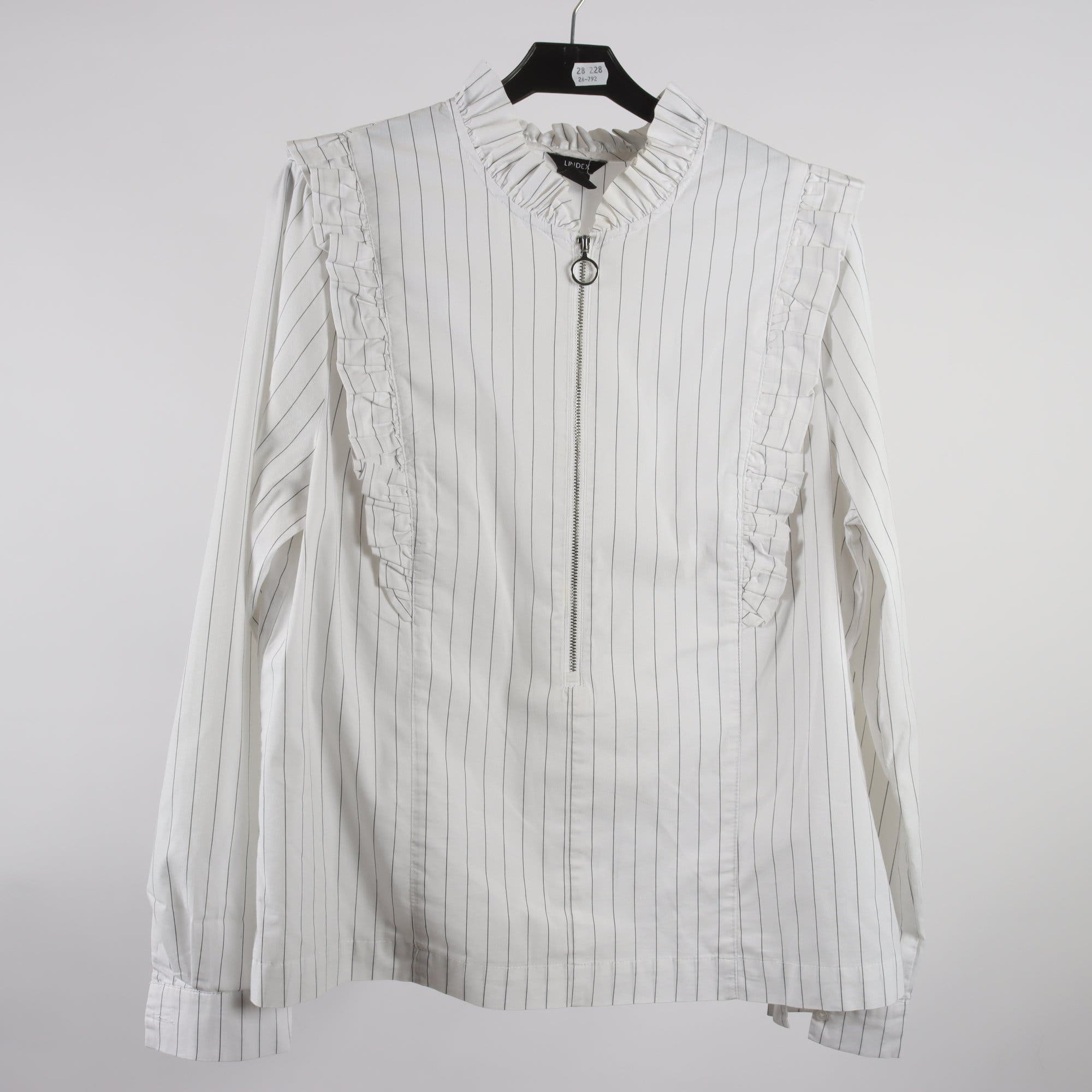 Blus, Lindex, stl. 44