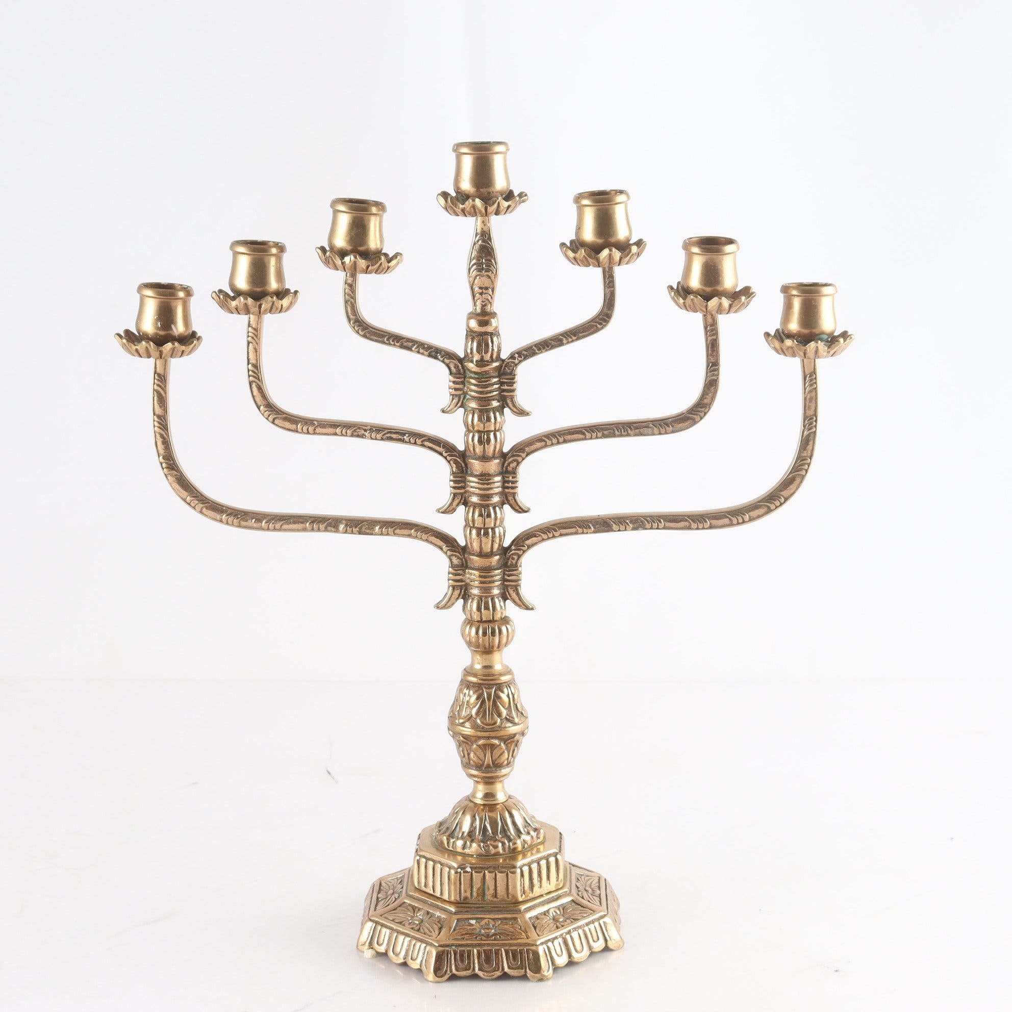 Sjuarmad kandelaber, Menorah, Gnosjö malm. Samfraktas ej.