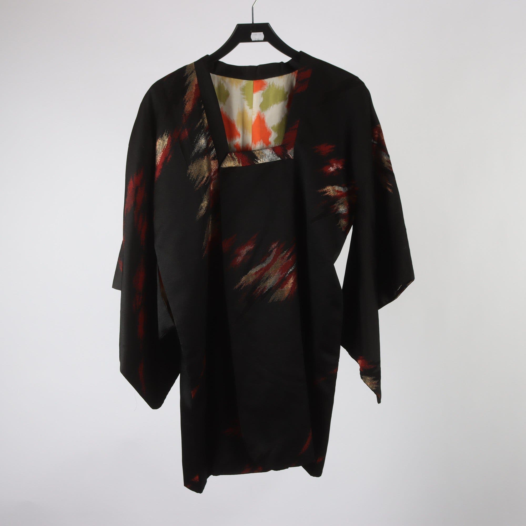 Kimono/blus, Okänd, svart, vinröd, stl. ca. M.