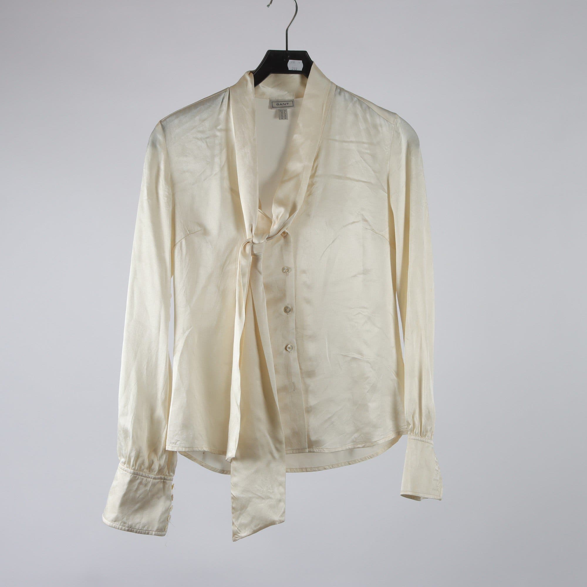 Blus, Gant, beige, 100% silke, stl. 38.