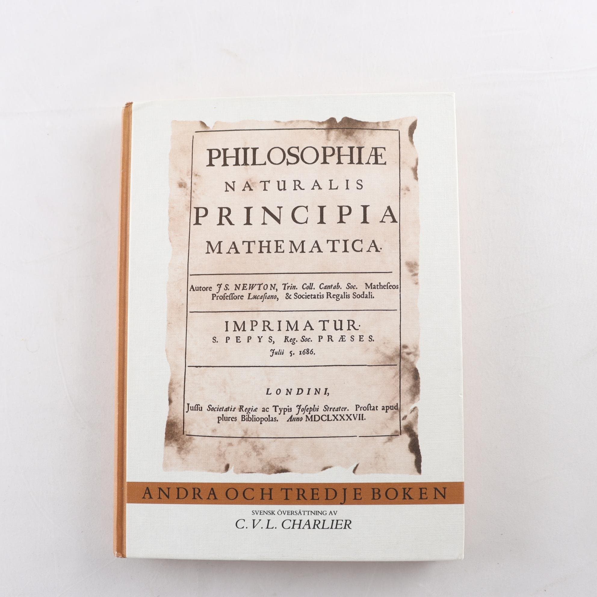 Isaac Newton, Naturvetenskapens matematiska principer, Bok 2 & 3