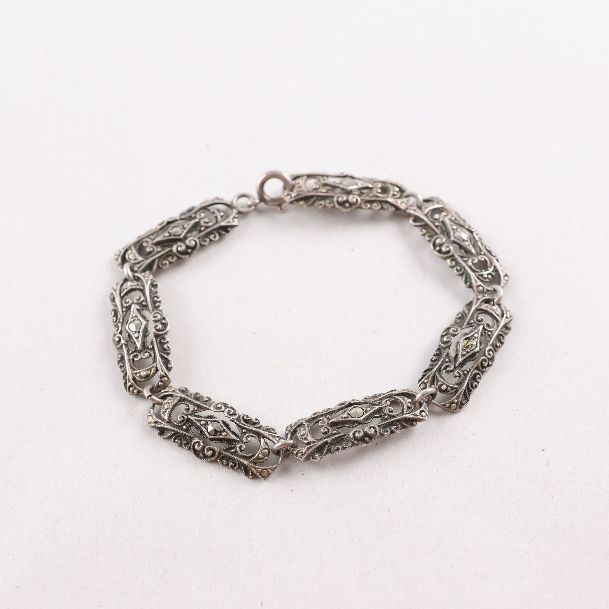 Armband, silver, markasiter