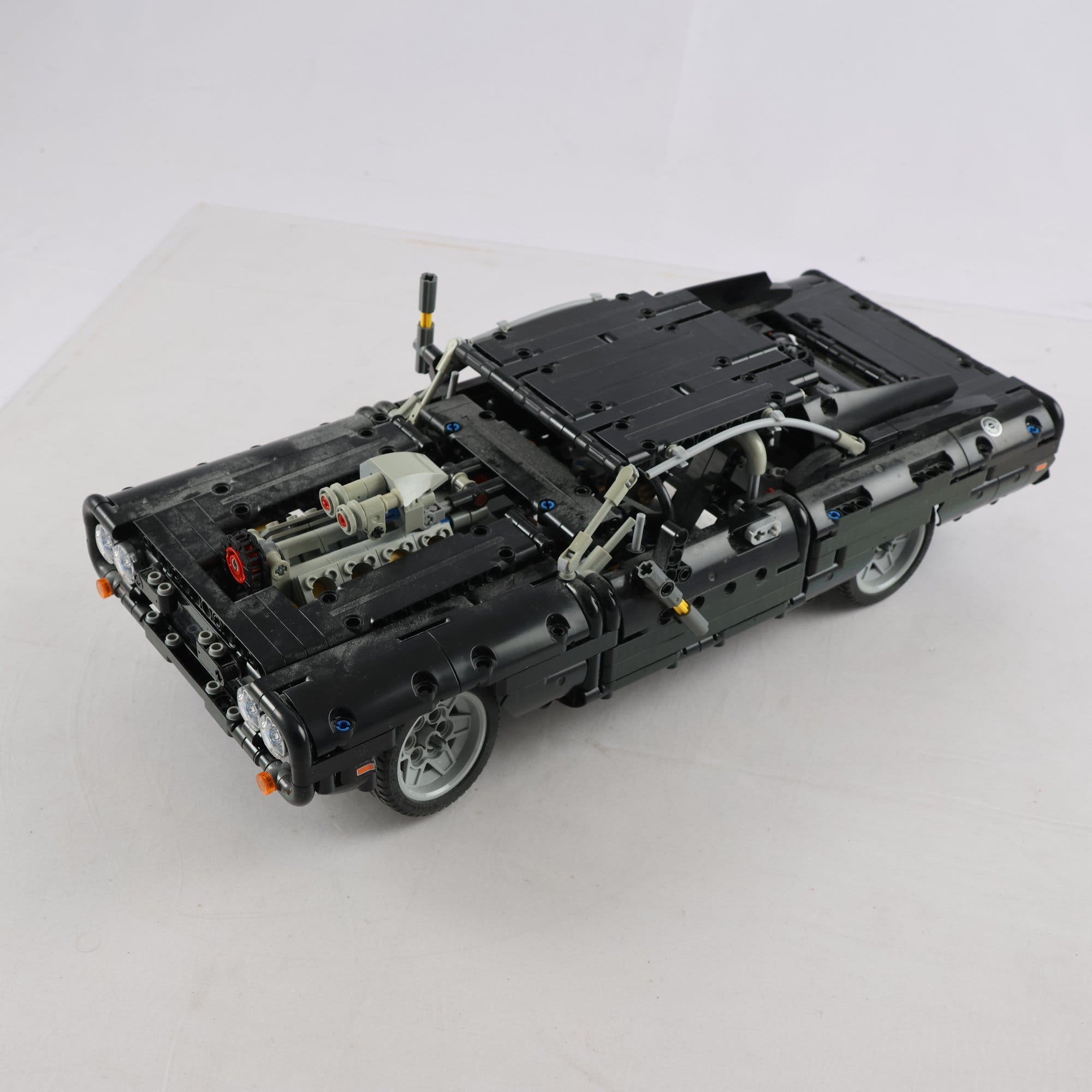 Lego technic, Doms Dodge Charger 42111. Samfraktas ej.