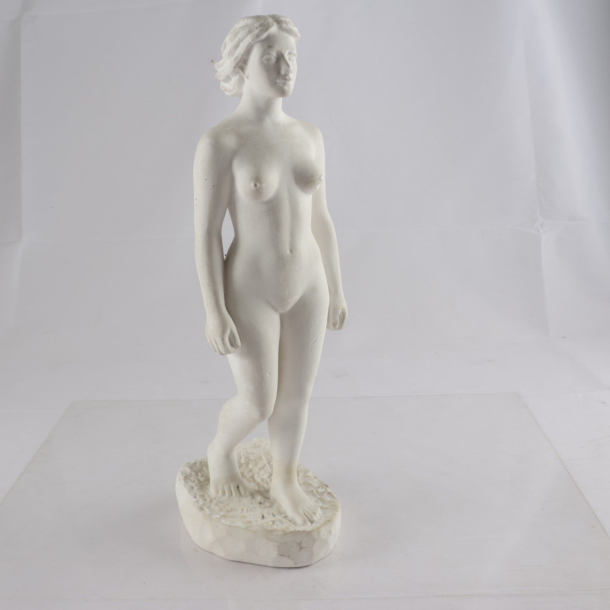 Skulptur, gipsstudie, sign CH 1948. Samfraktas ej.