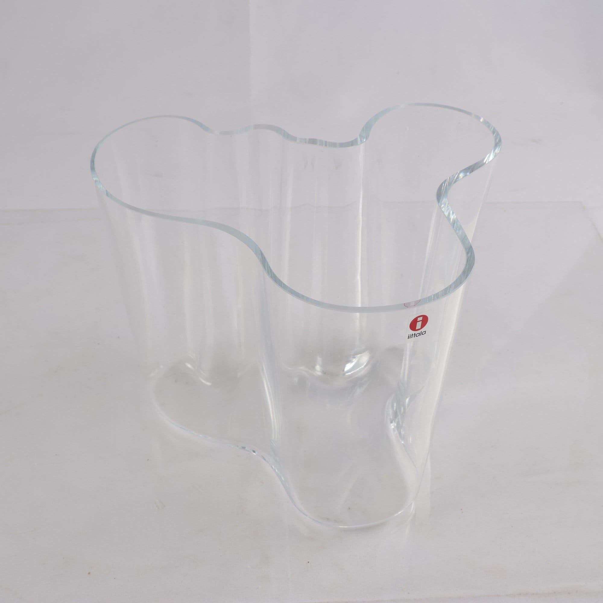 Vas, Savoy, Alvar Aalto, Iittala. Samfraktas ej.