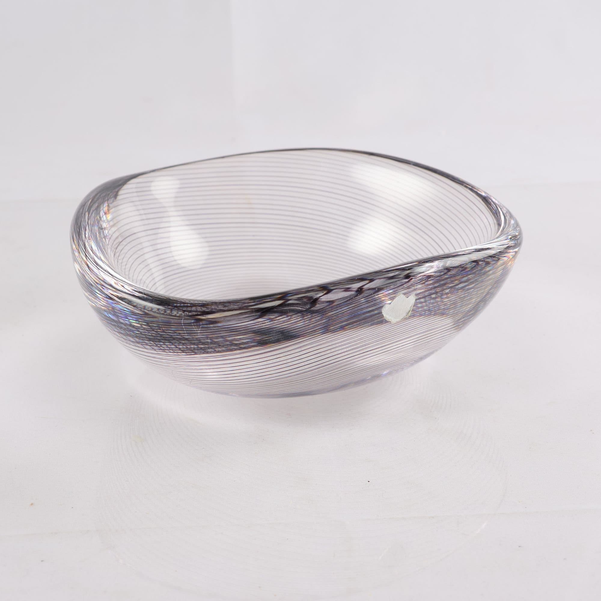 Skål, glas, Vicke Lindstrand, Kosta. Samfraktas ej.