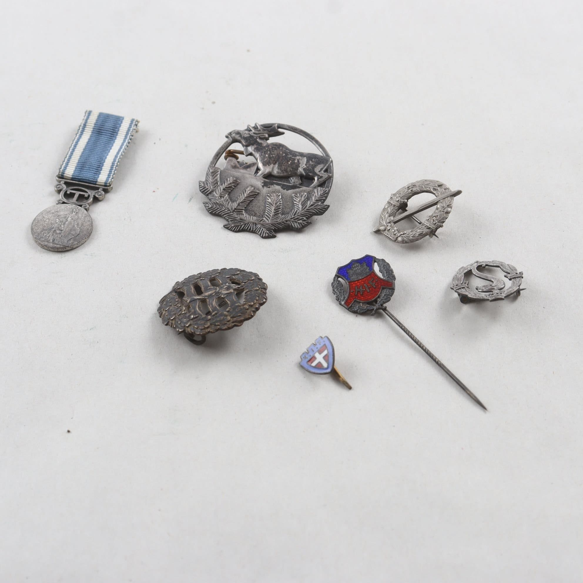 Samling pins, nålar & medaljer, Silver
