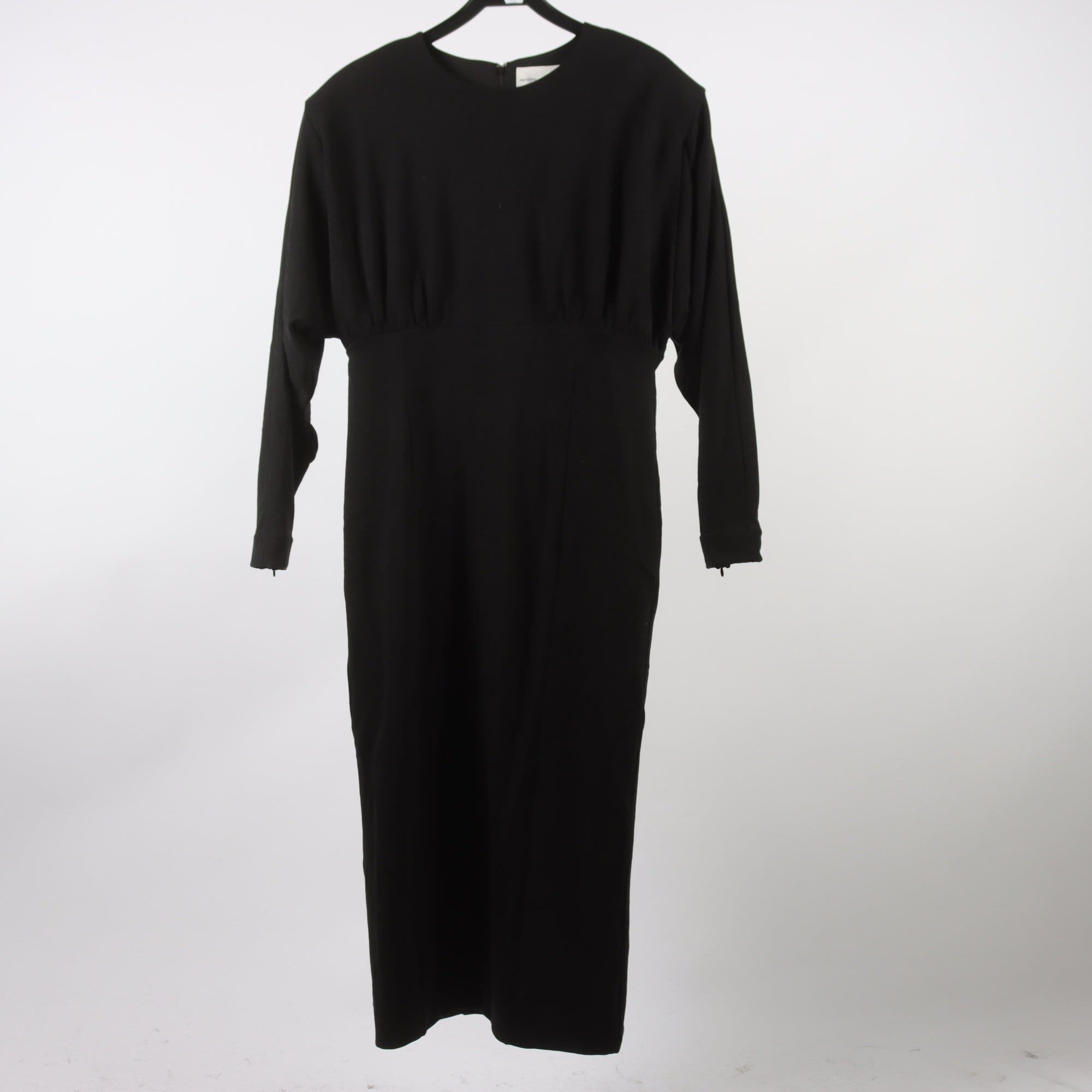 Klänning, H&M Studio, S/S 2025, svart, stl. L.