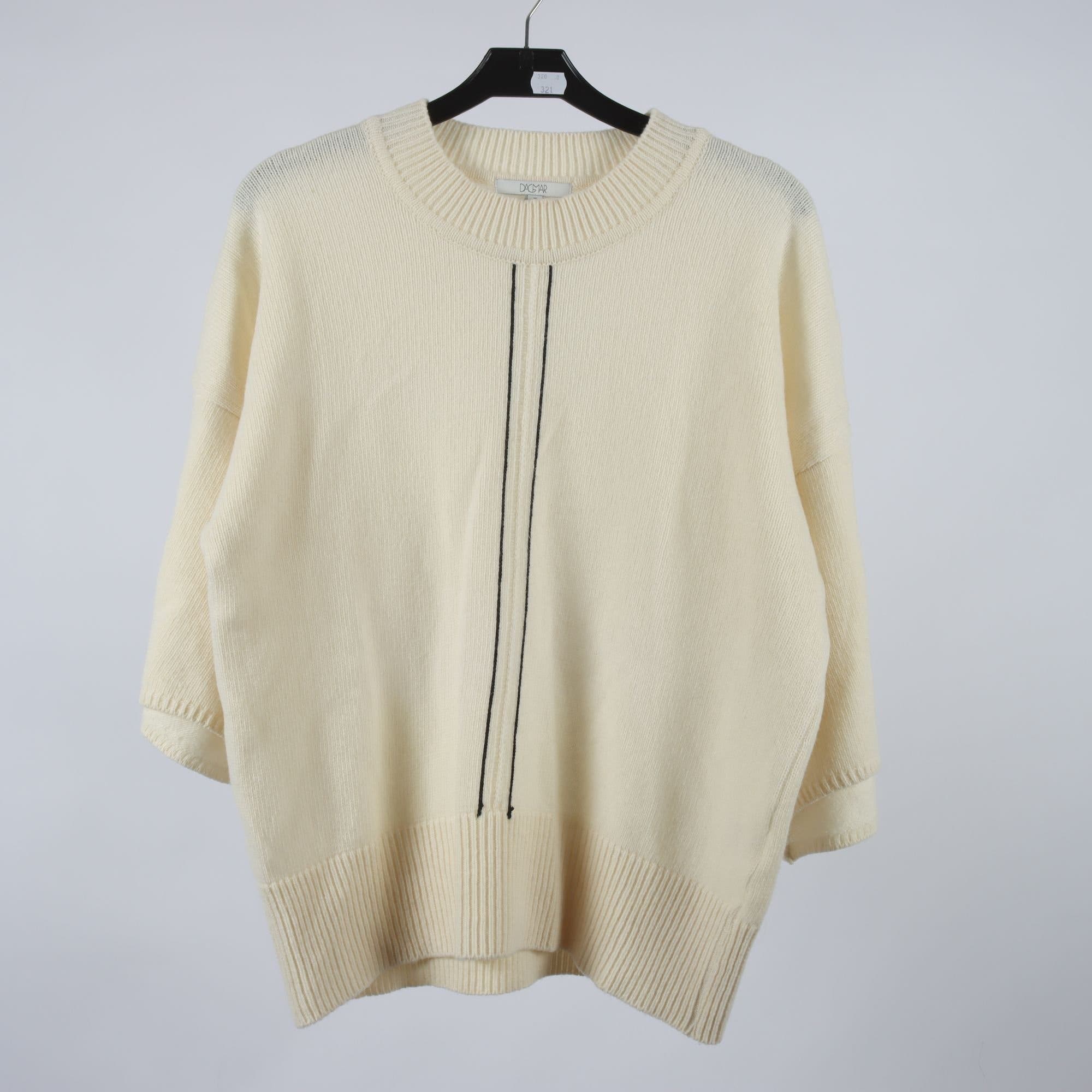 Tröja, Dagmar offwhite, 80% lammull, stl. M.