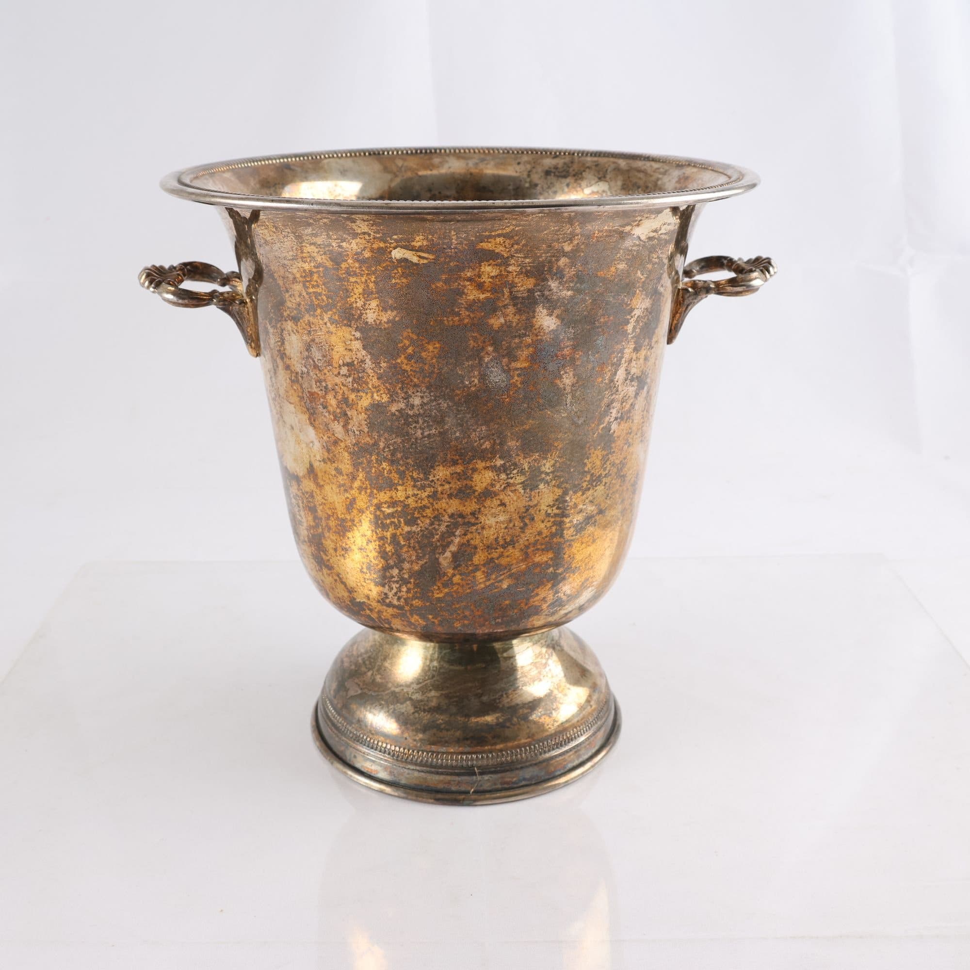 Champagnekylare, nysilver, omärkt, 1900-talets första hälft. Samfraktas ej.