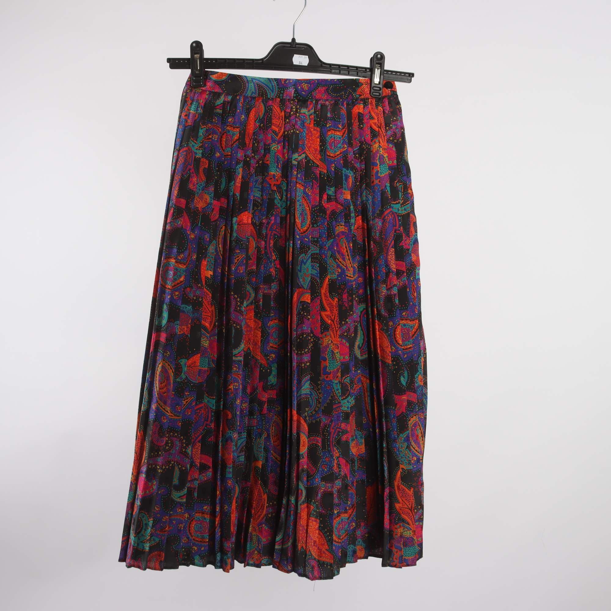 Kjol, Country Casuals, mönstrad, plisserad, stl. 8 (XS)
