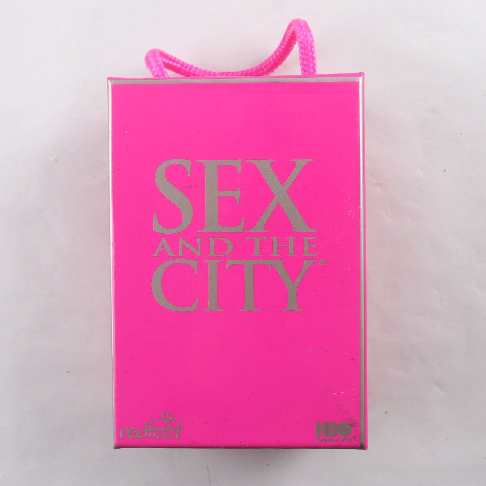 Skor, Sex And The City, svart, guld, stl. M