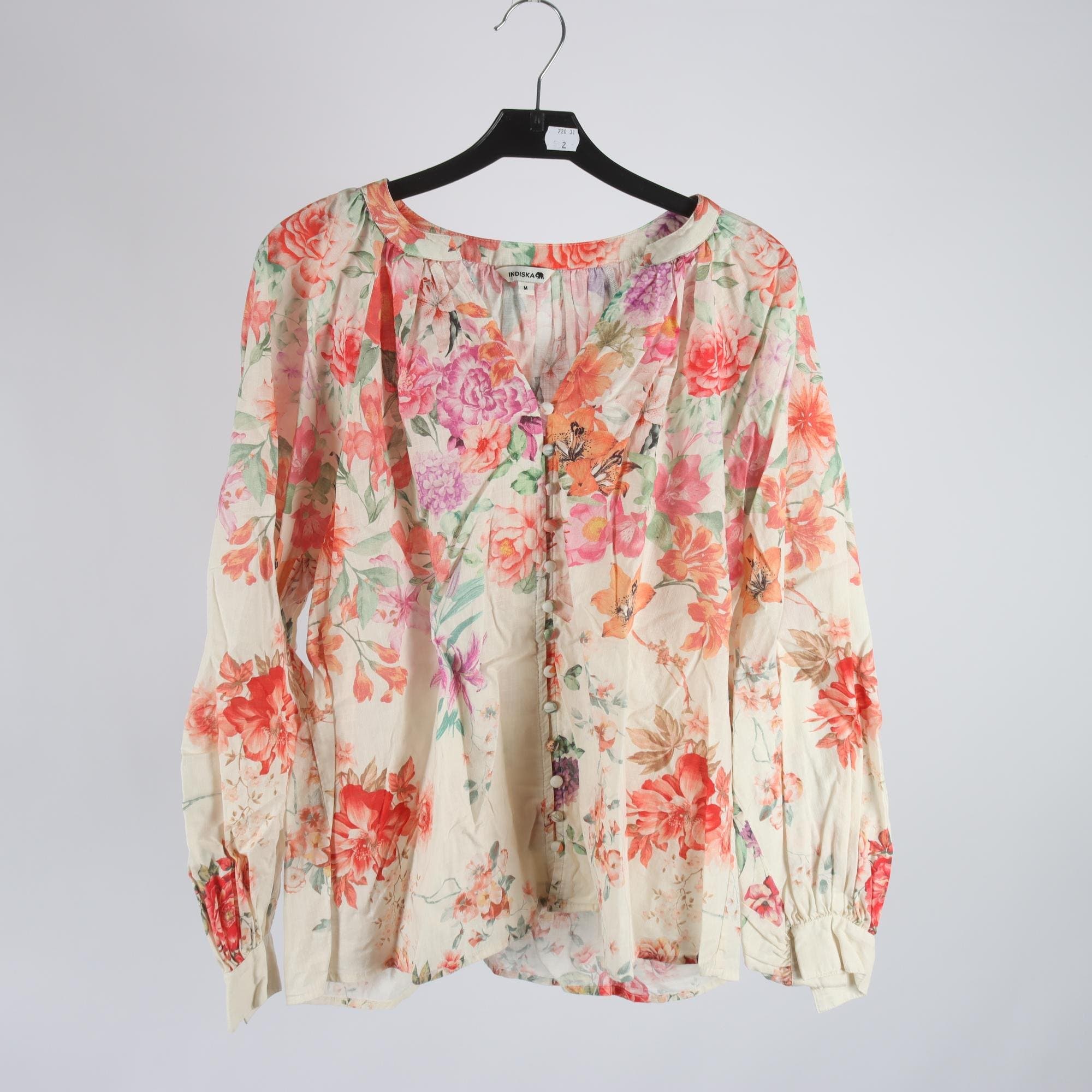 Blus, Indiska, blommig, stl. M