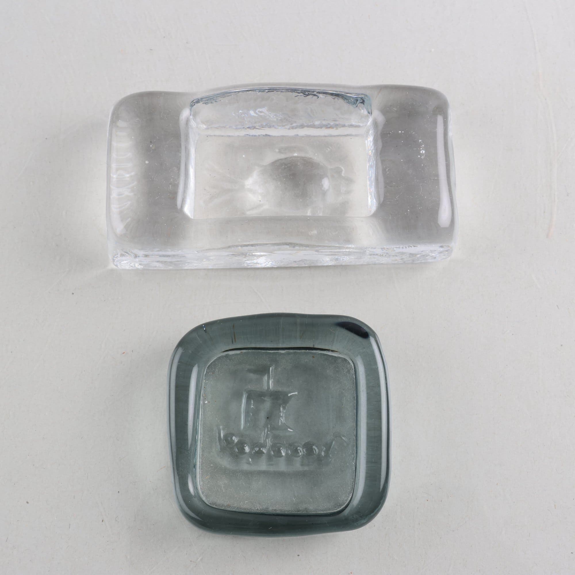 Askfat, Glas, 2 st.