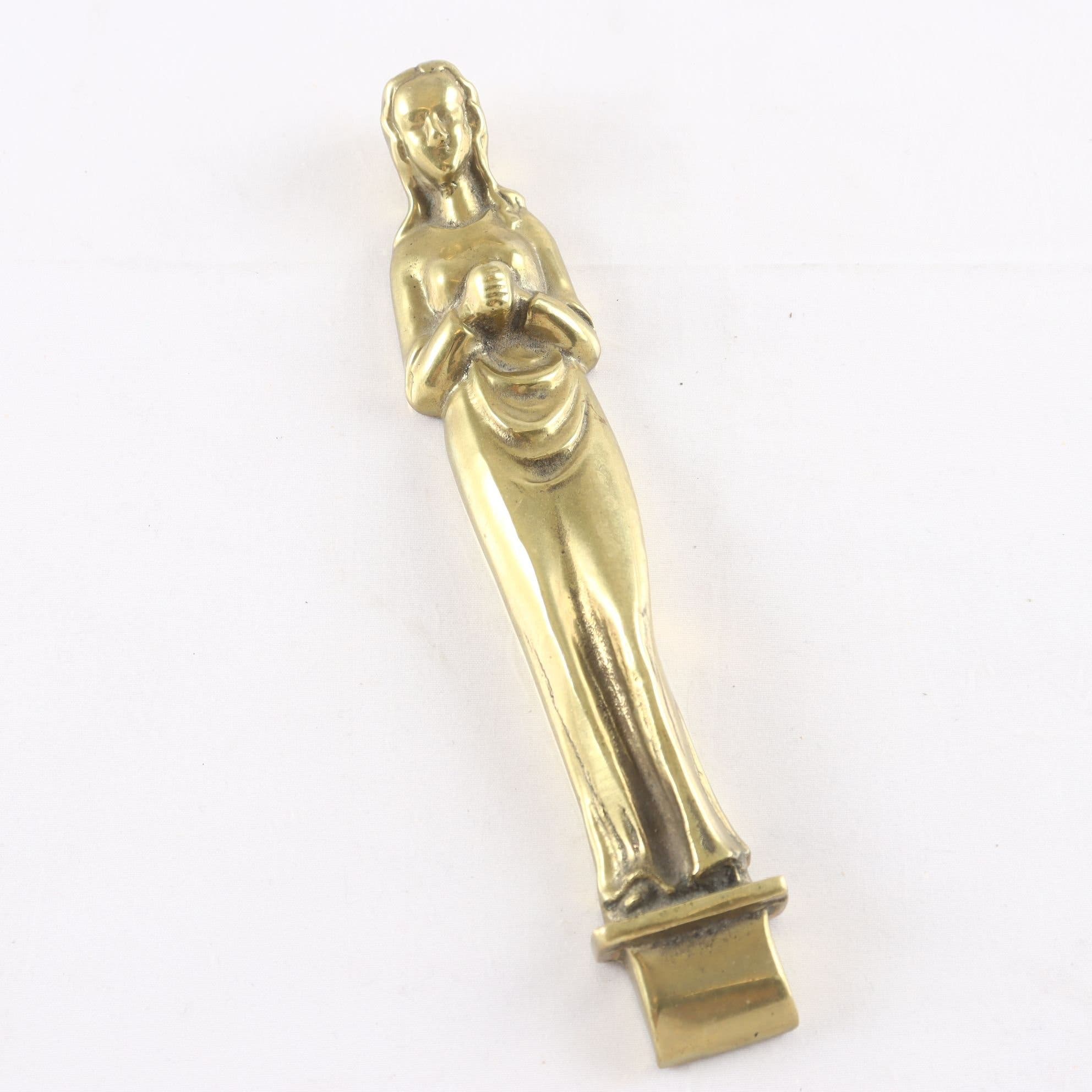 Madonna, metall, vägghängd